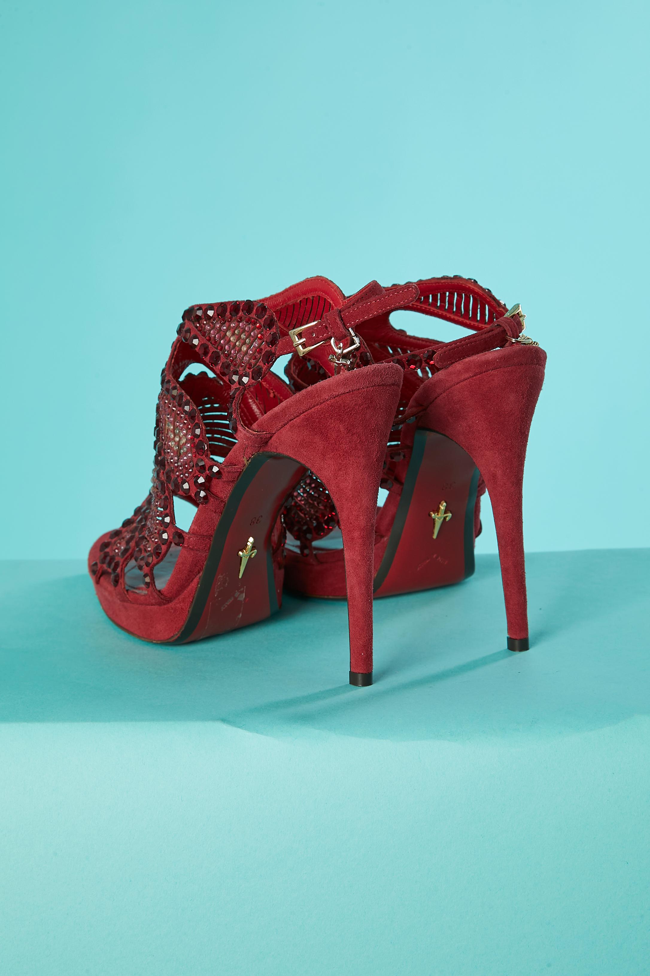 Sandalias de tacón de ante rojo con pedrería CESARE PIACOTTI Marrón en venta