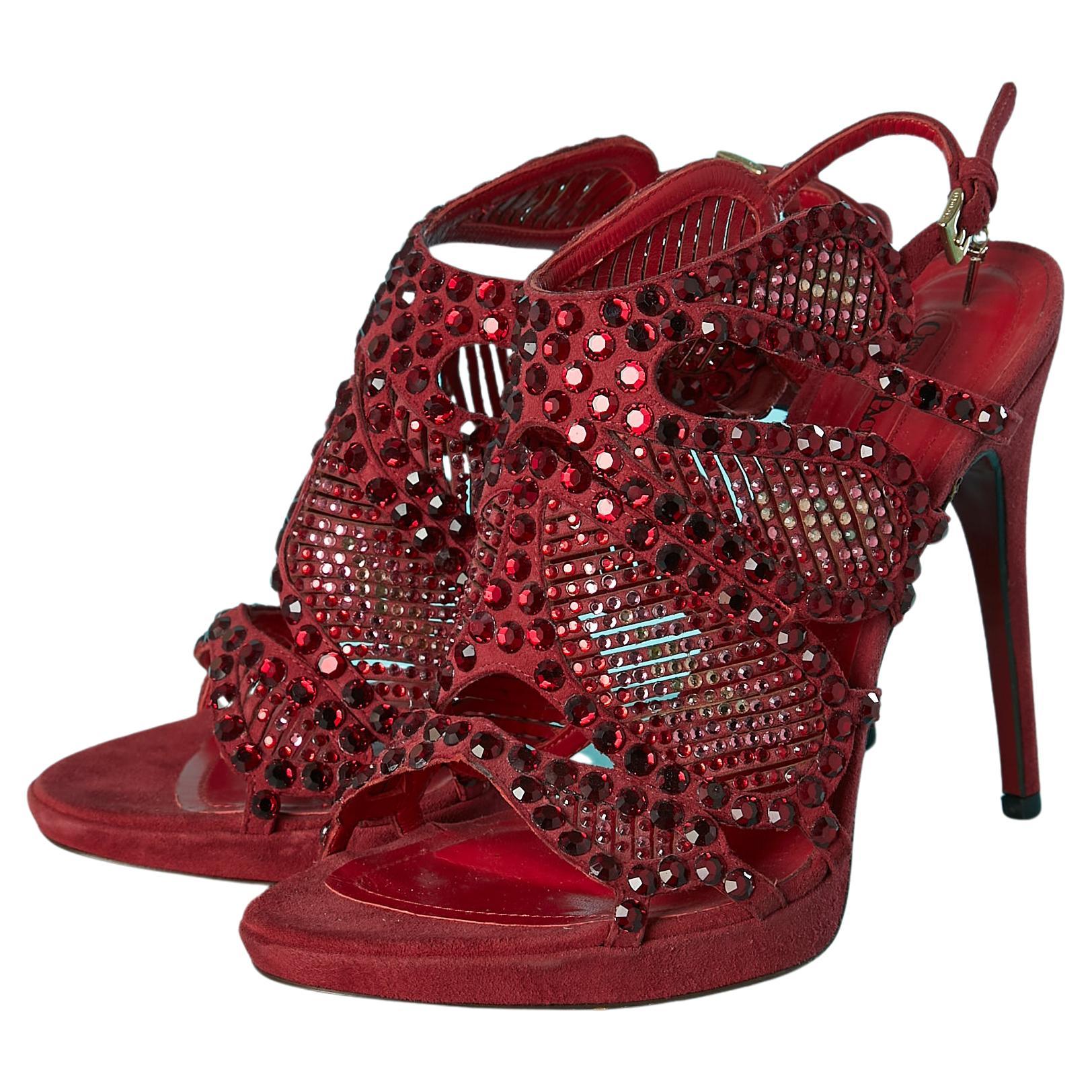 Sandales à talons hauts en daim rouge avec strass CESARE PIACOTTI