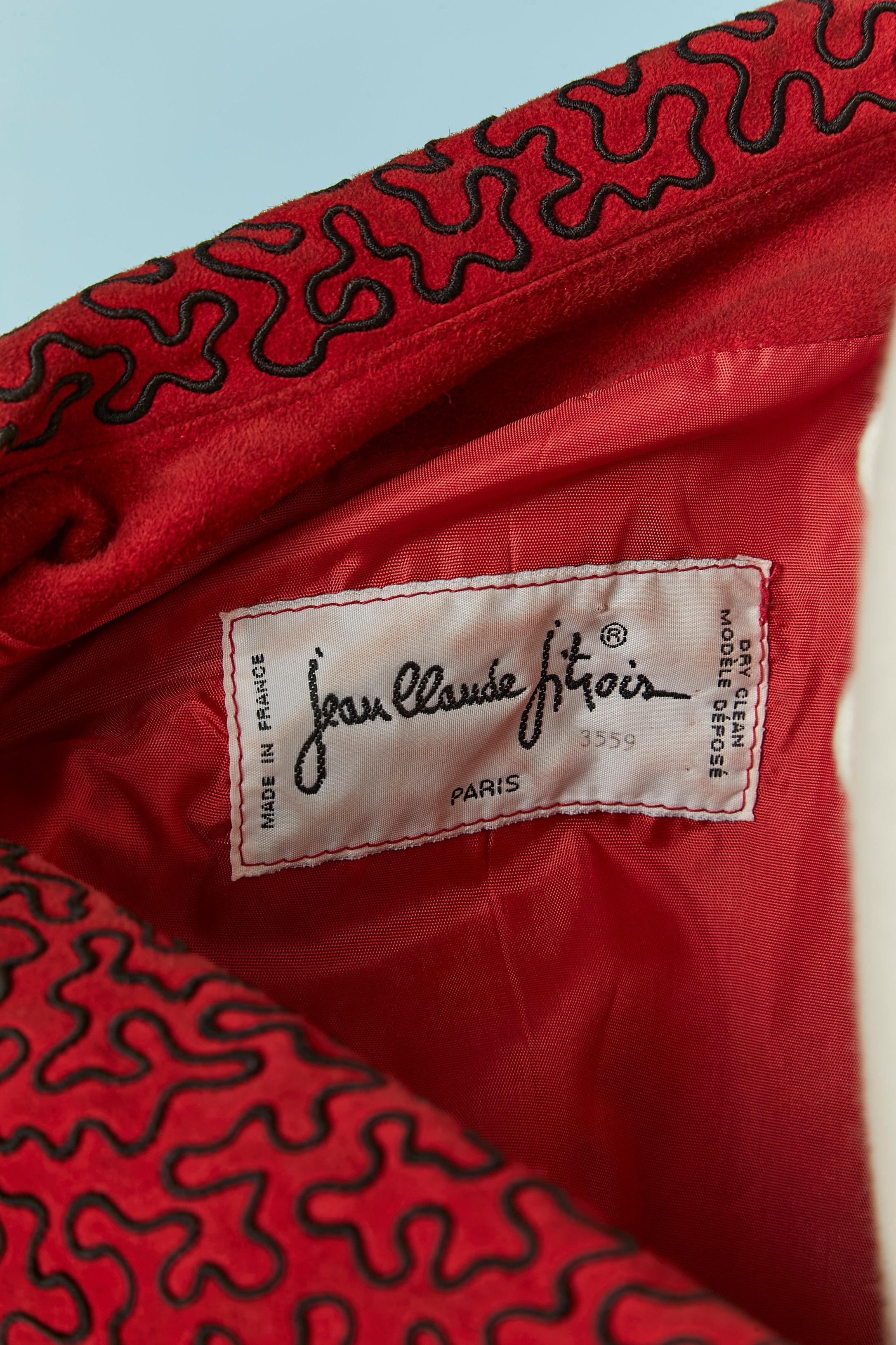 Giacca in pelle scamosciata rossa con ricami in filo nero JEAN-CLAUDE JITROIS in vendita 3