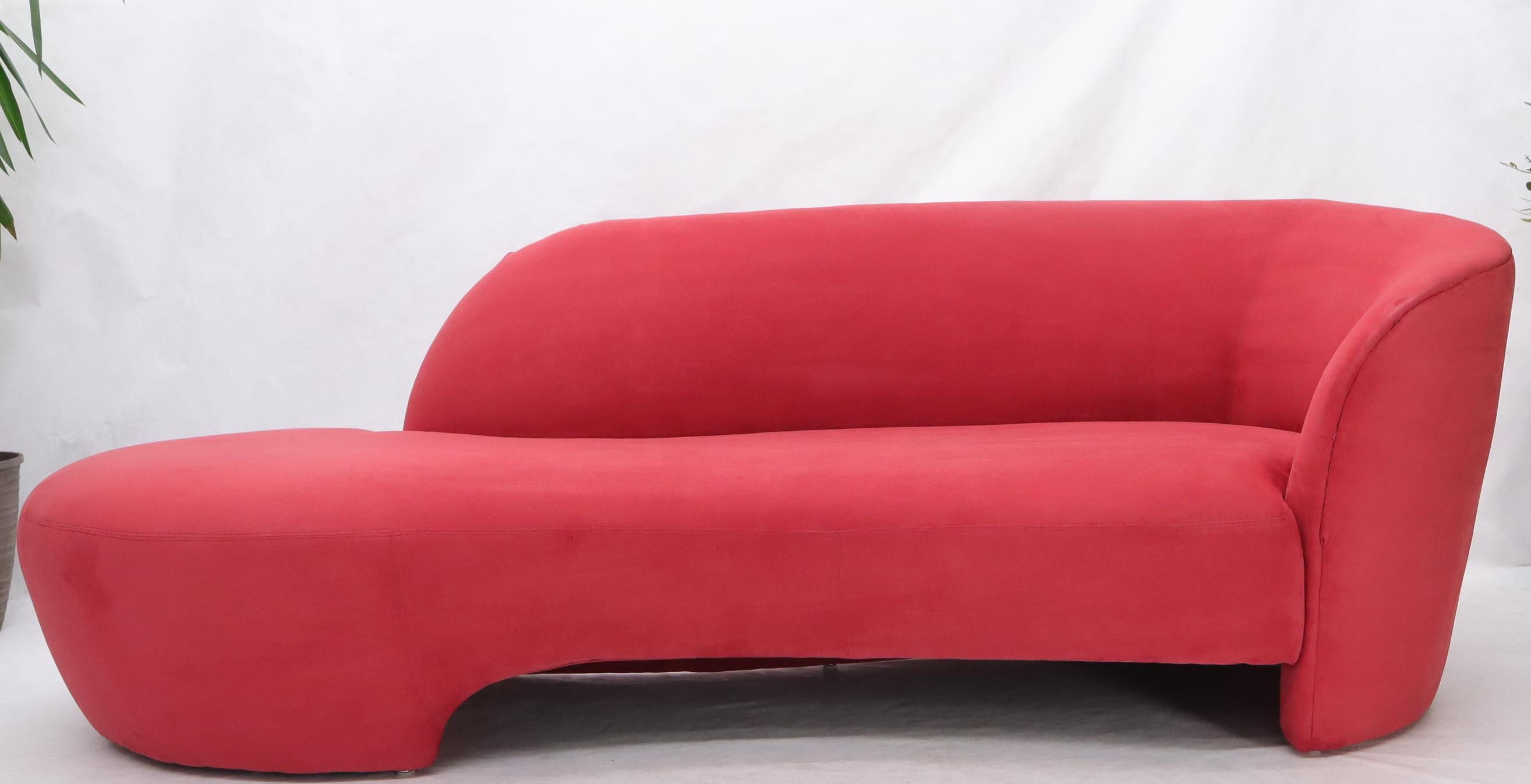 Weiman Preview Chaise Lounges Sofa aus rotem Wildleder im Zustand „Hervorragend“ im Angebot in Rockaway, NJ