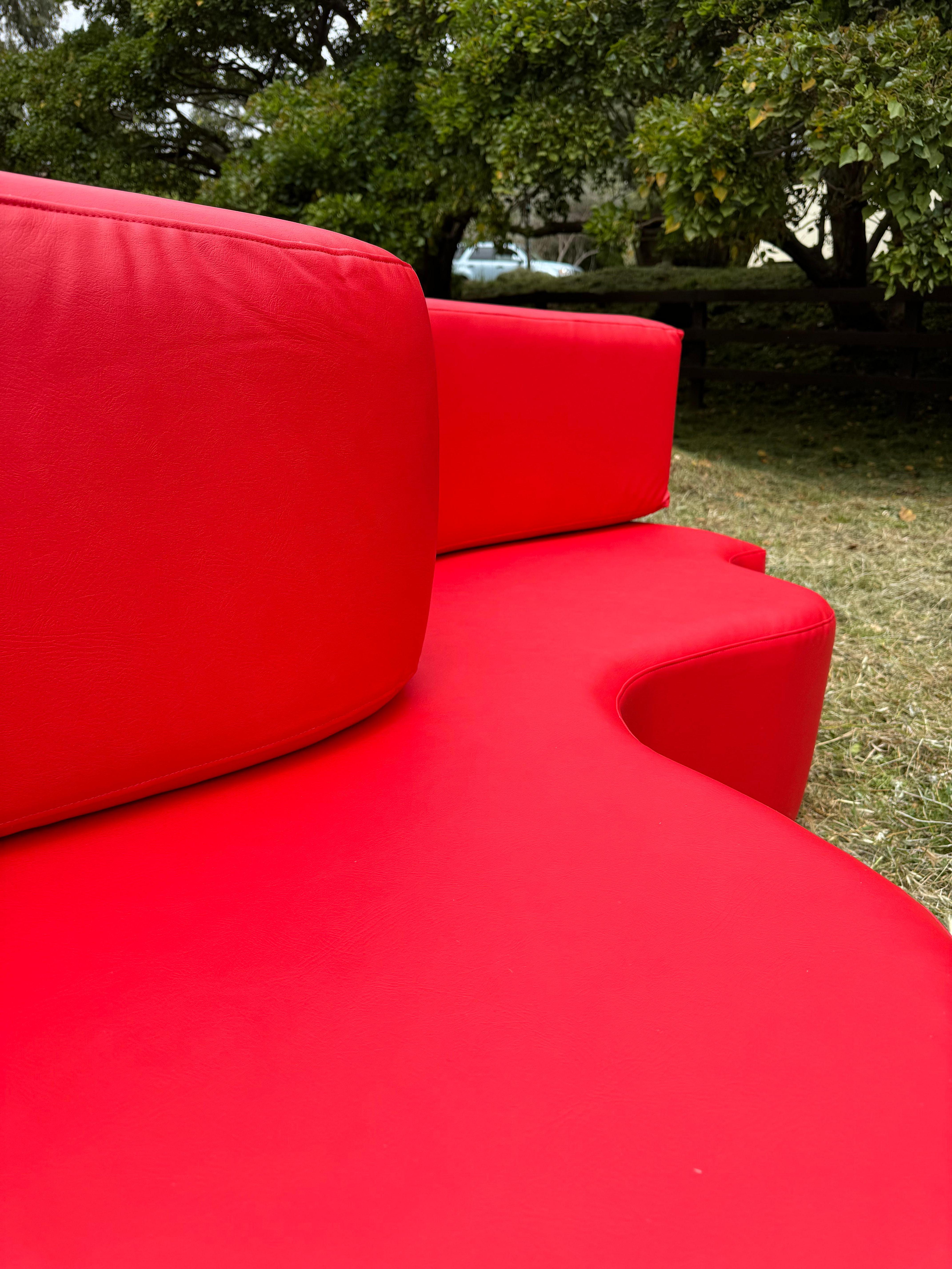 Fine XX secolo Divano Superonda rosso di Archizoom per Poltronova, anni '70