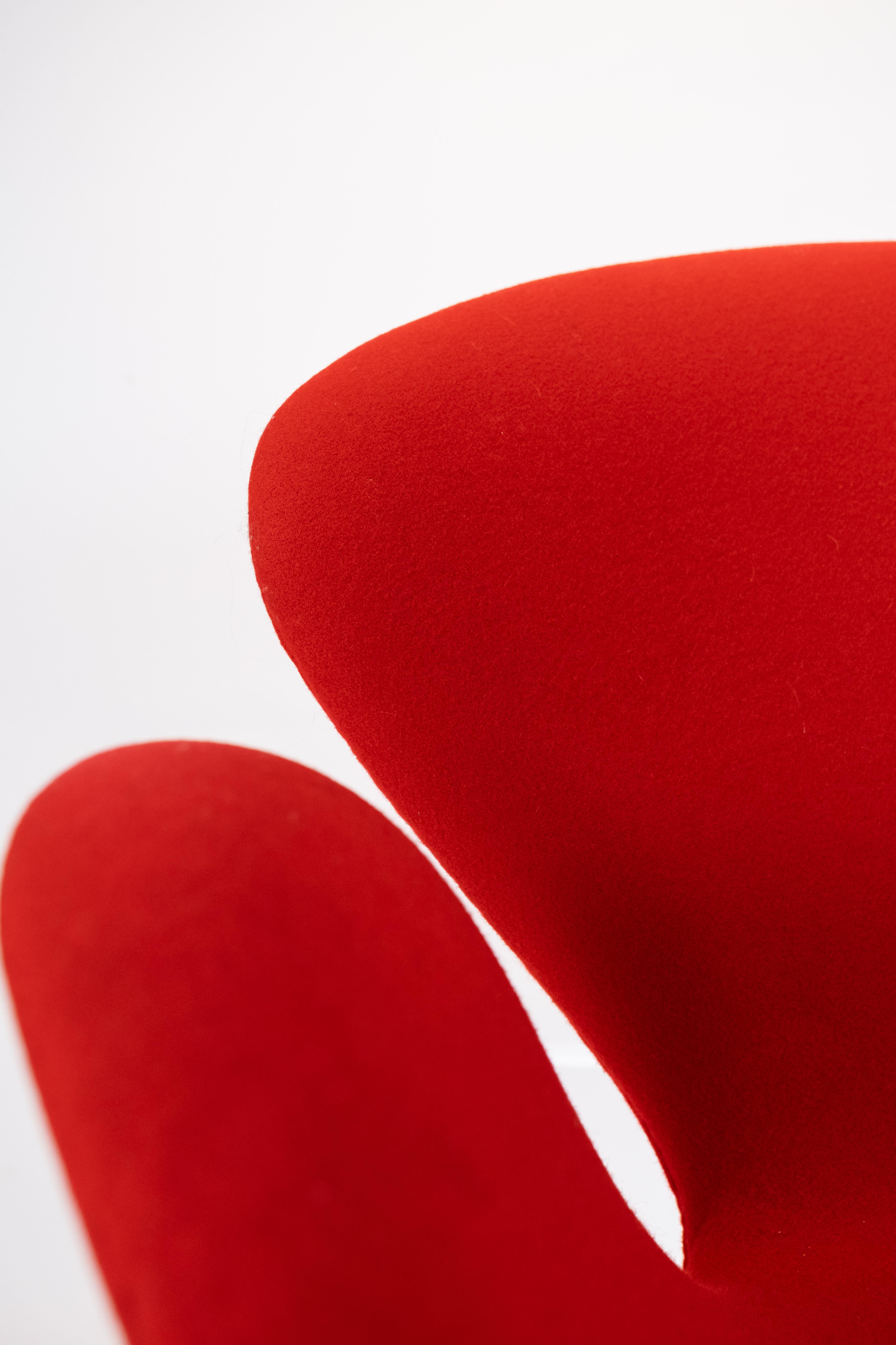 Scandinavian Modern Red Swan Chair, Model 3320, Designed by Arne Jacobsen in 1958