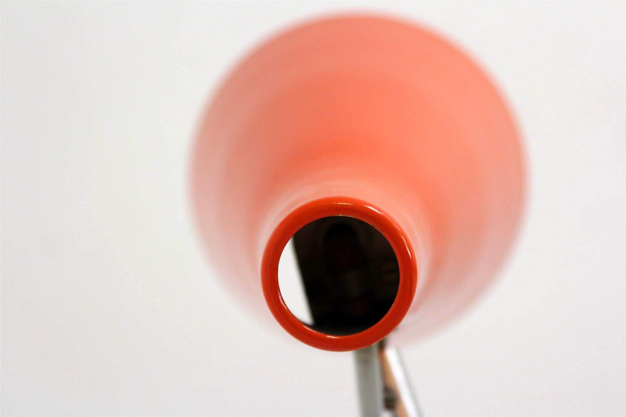 Lampe de table rouge attribuée à Josef Hurka, Lidokov, 1970 en vente 3