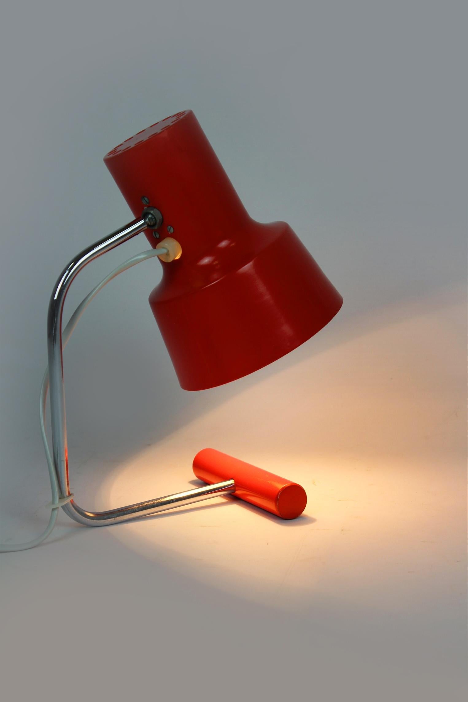 Rote Tischlampe von Josef Hurka für Napako, 1960er Jahre im Angebot 11
