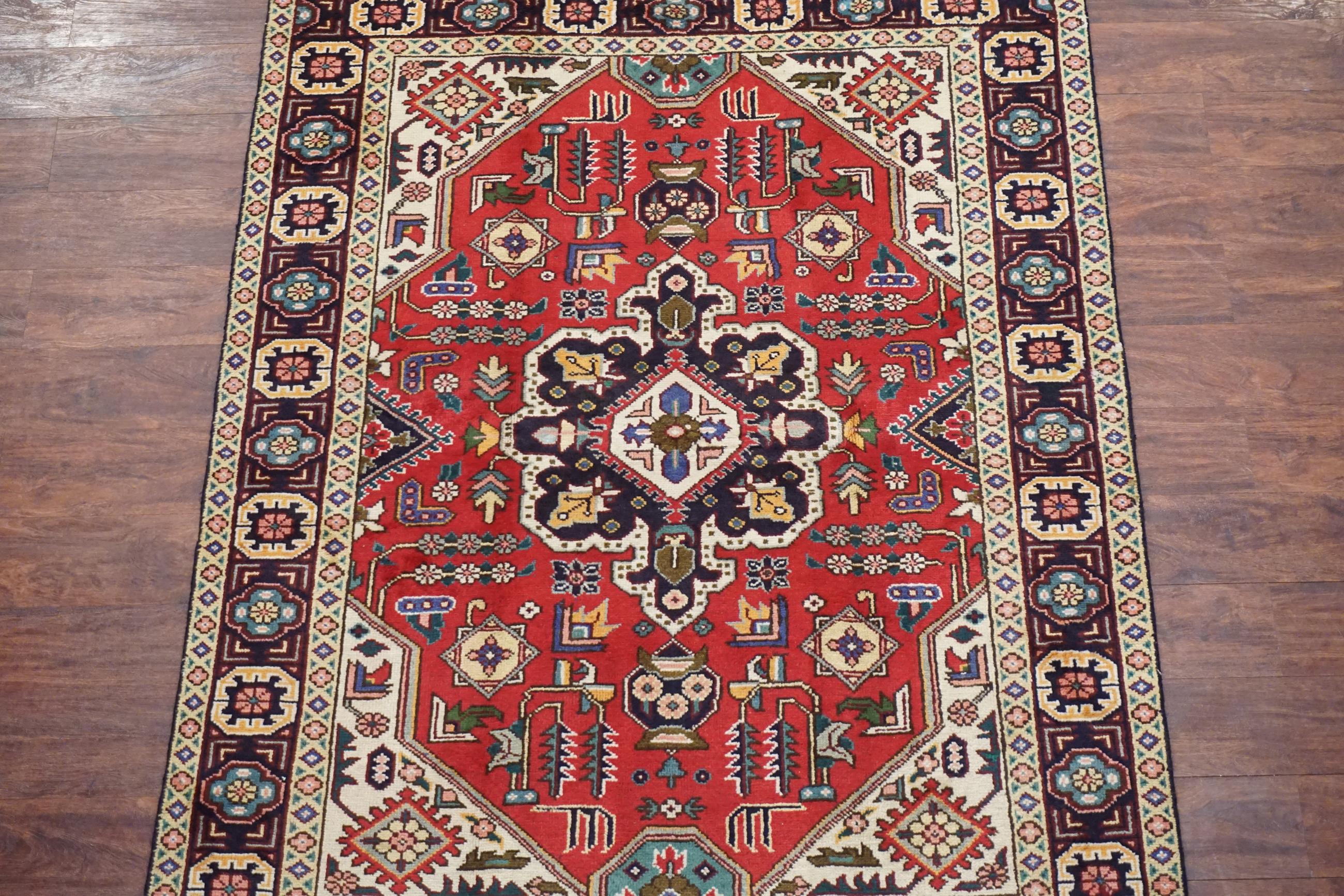 Persiano Tabriz rossa, circa 1940 in vendita