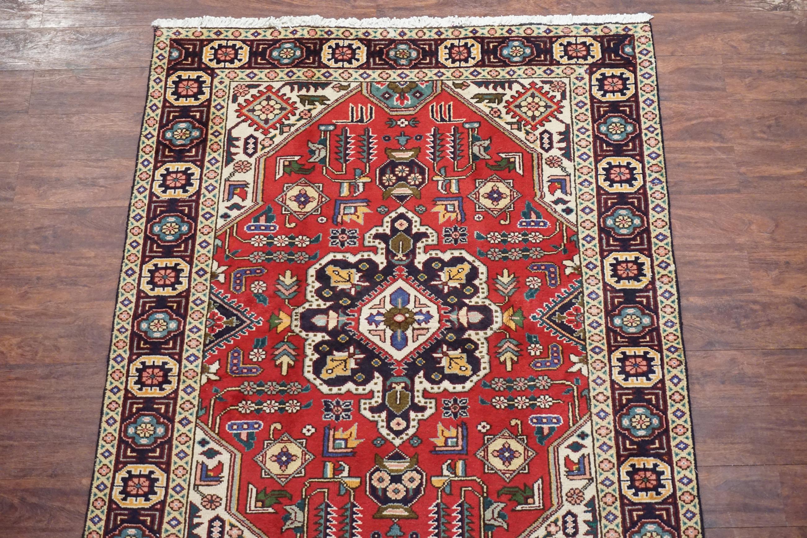 Annodato a mano Tabriz rossa, circa 1940 in vendita
