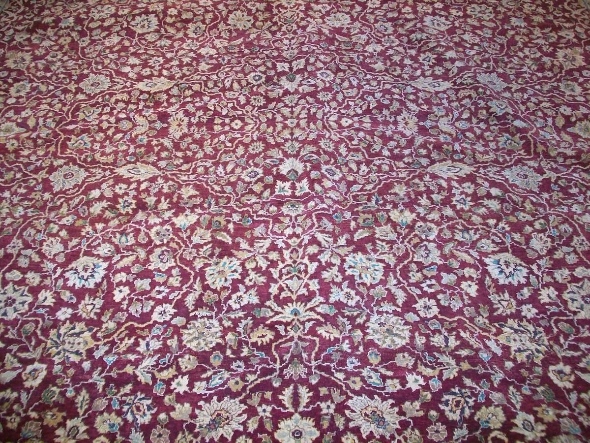 Pakistanais Tapis rouge Tabriz Design en laine en vente
