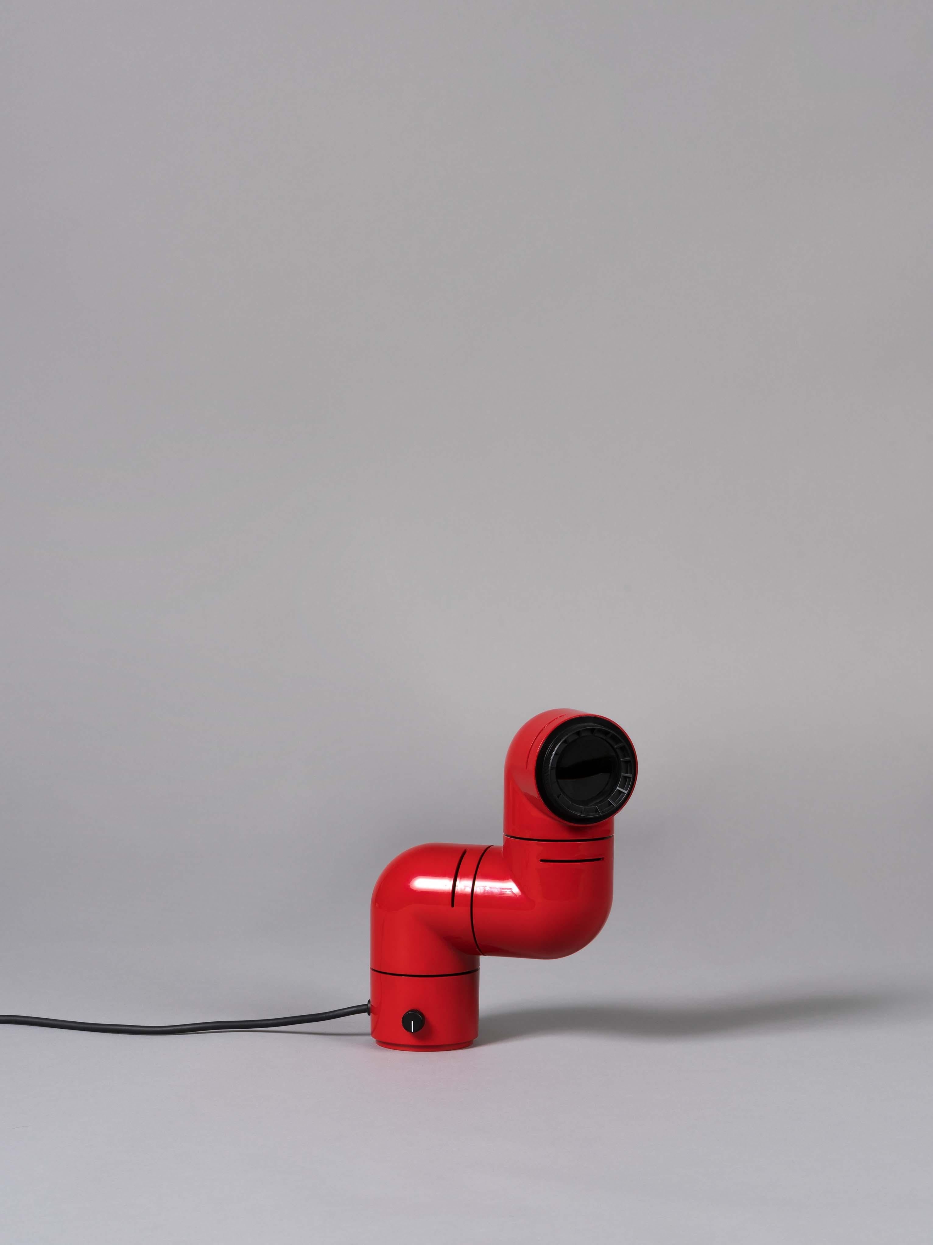 Moderne Lampe de table / applique Tatu rouge par André Ricard en vente