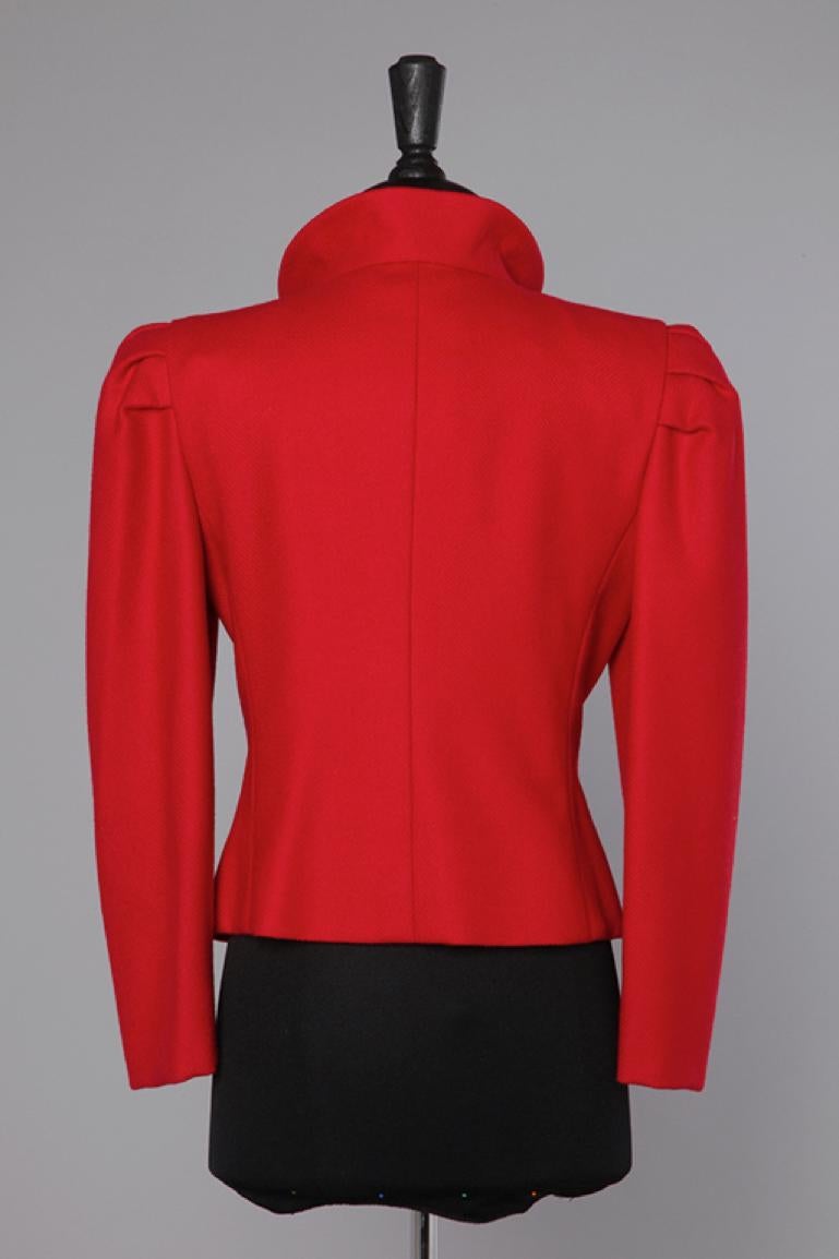 Red thin wool jacket with black buttons Pierre Cardin  3