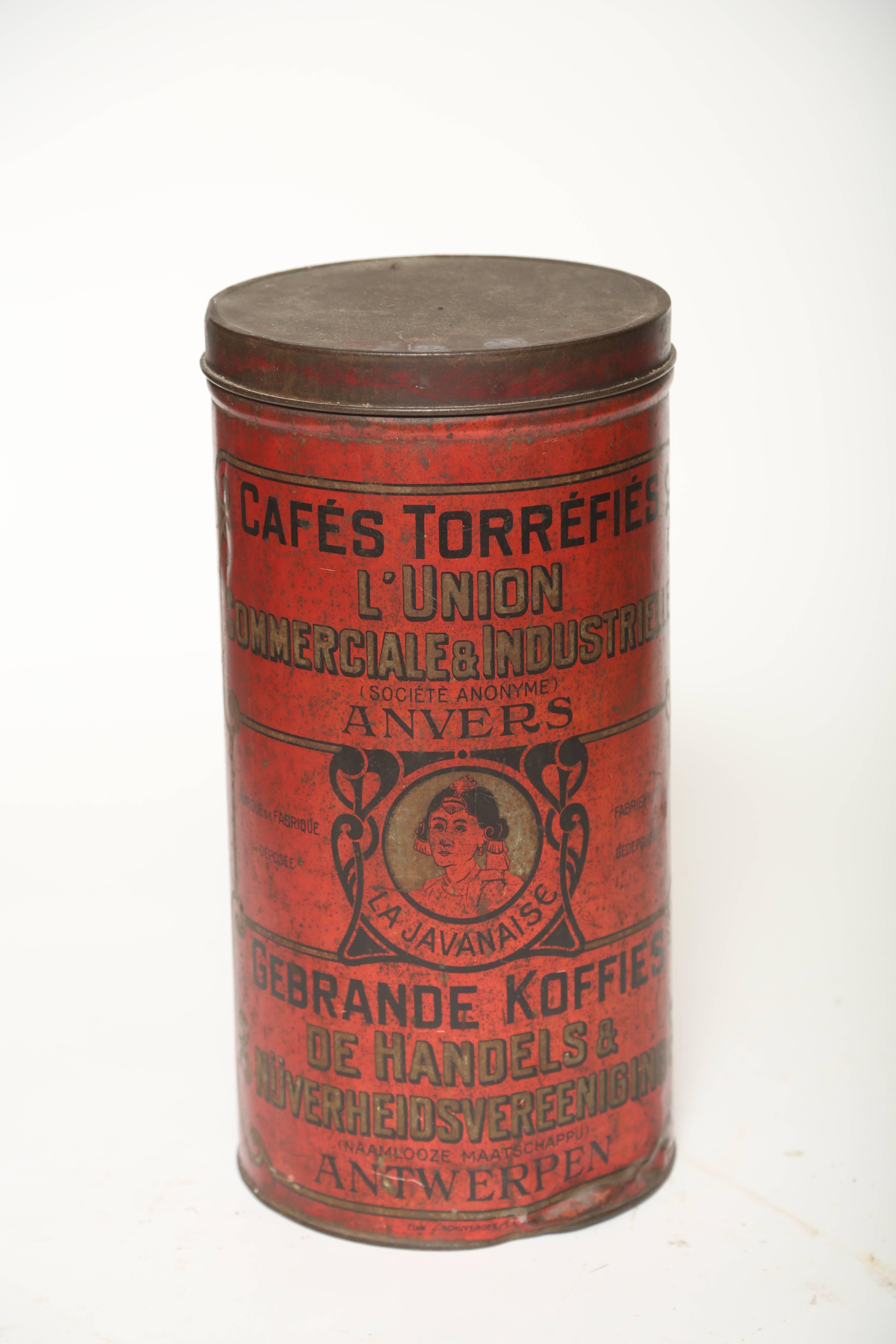 Grouping of Belgian Red Tôle Coffee Tins-Art Nouveau Advertising-c. 1890 In Good Condition For Sale In West Palm Beach, FL