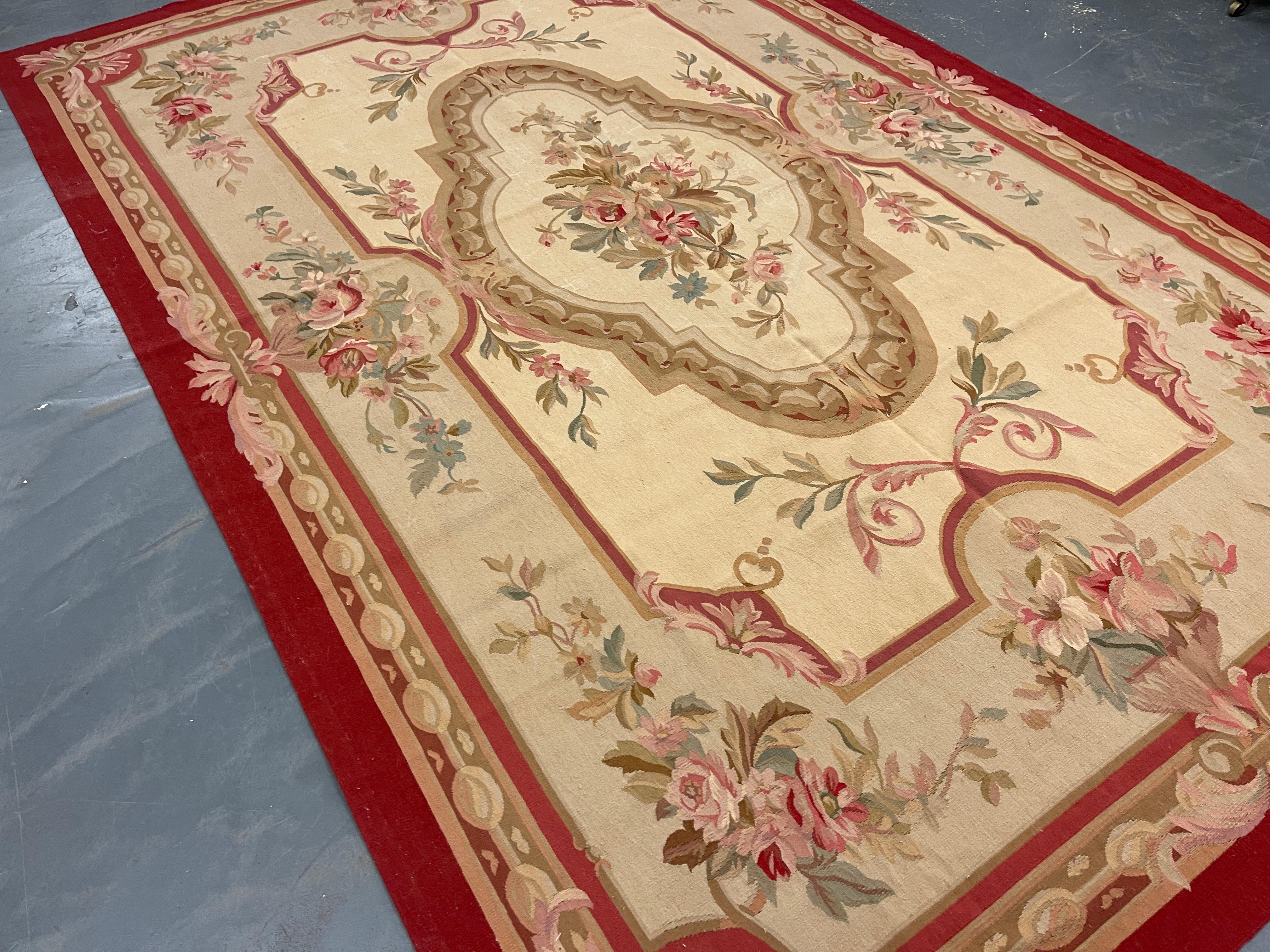 This fantastic area rug has been handwoven with a beautiful, symmetrical floral design woven on an ivory red background with cream green and ivory accents. This elegant piece's colour and design make it the perfect accent rug.
This style of rugs is
