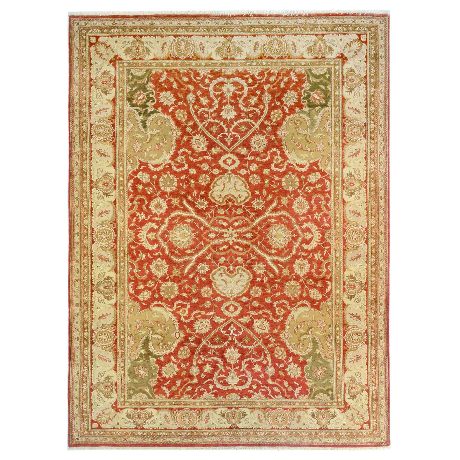 Red Traditional Style Indian Wool Area Rug For Sale