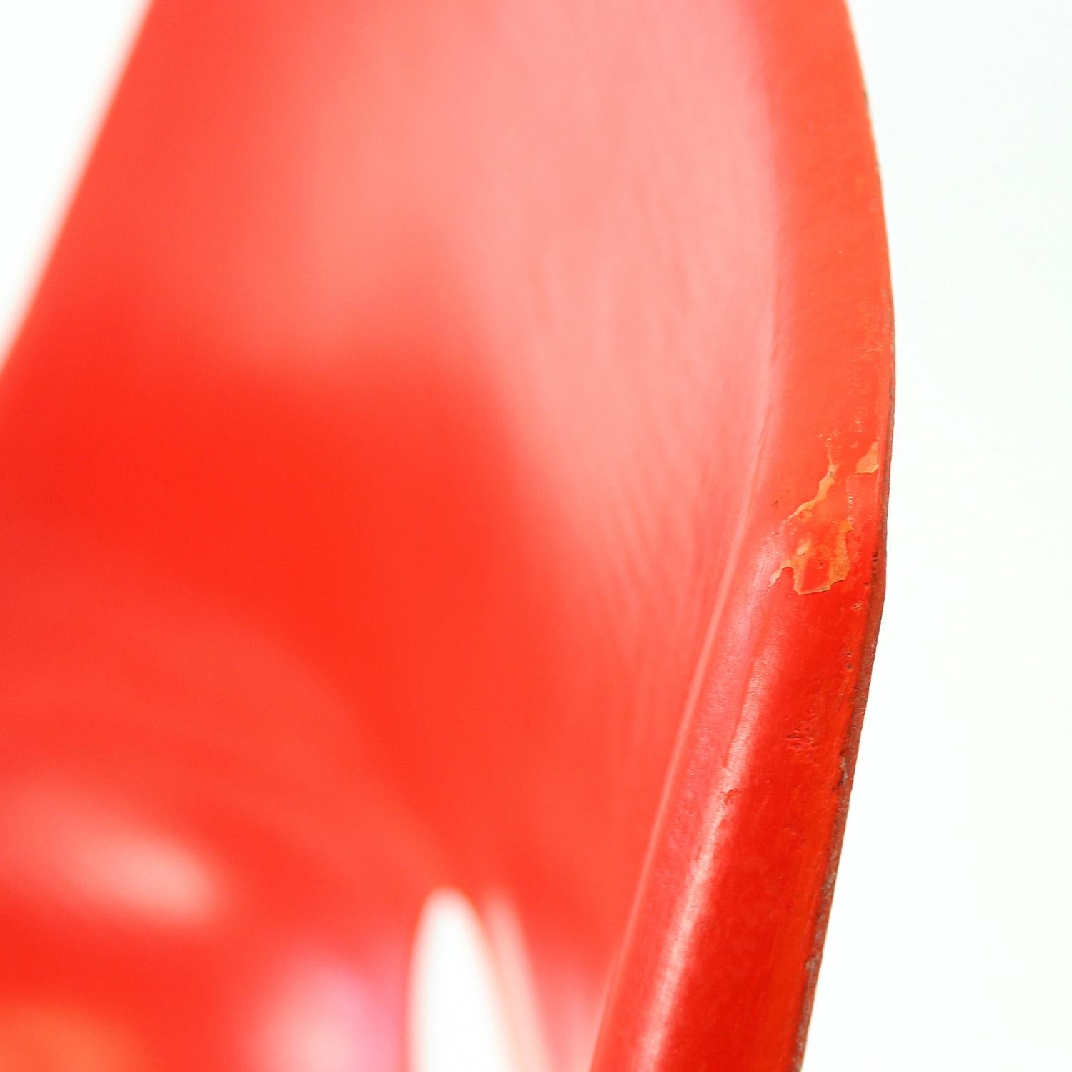 Red Tram Chair By Miroslav Navratil For Vertex, 1960s In Good Condition For Sale In Zohor, SK