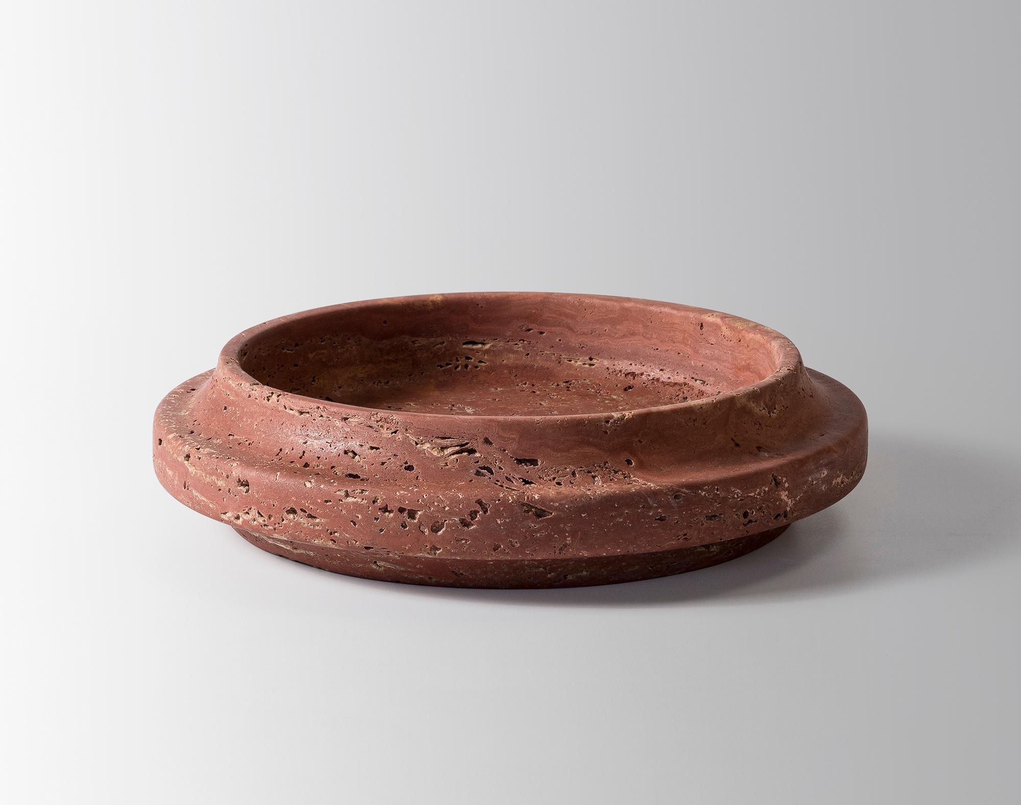 Red Travertine Bowl by Etamorph
Dimensions: Ø 27.5 x H 6.5 cm.
Materials: Red Travertine.

Available in different stone options. Please contact us. 

ETAMORPH is a NYC-based design boutique studio specializing in contemporary objects, custom