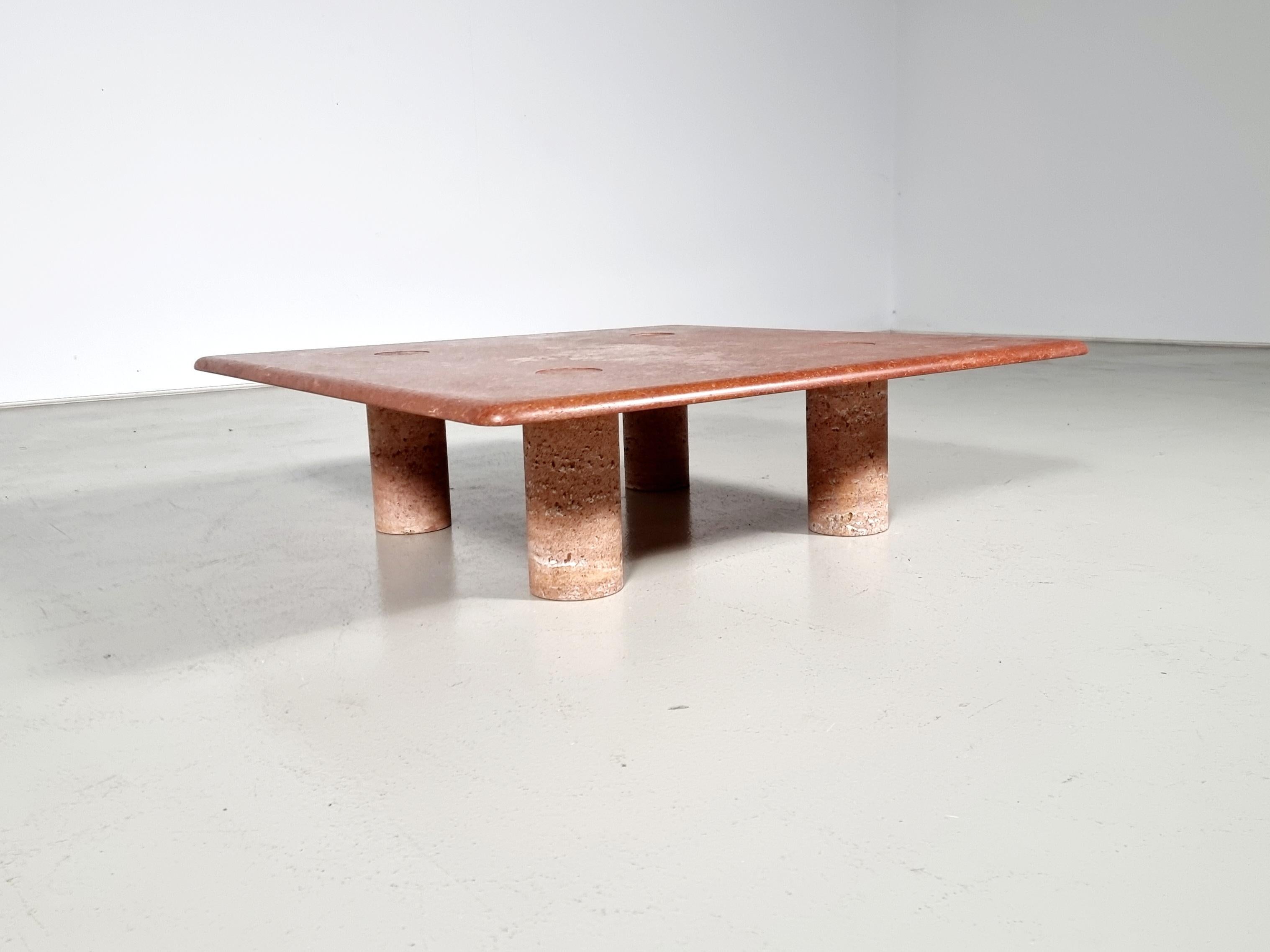 Mid-Century Modern Red travertine coffee table by Angelo Mangiarotti, Italy, 1970s For Sale