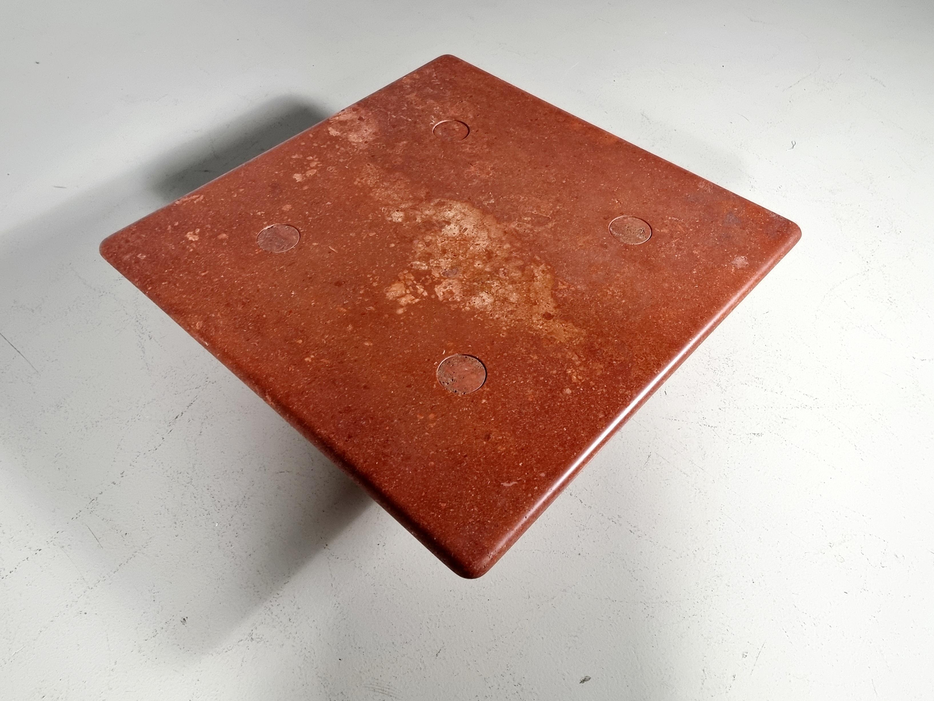 European Red travertine coffee table by Angelo Mangiarotti, Italy, 1970s For Sale