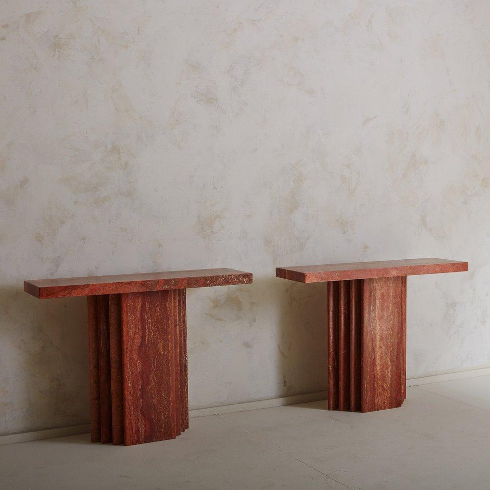 Red Travertine Console Table, Italy 20th Century In Good Condition In Chicago, IL