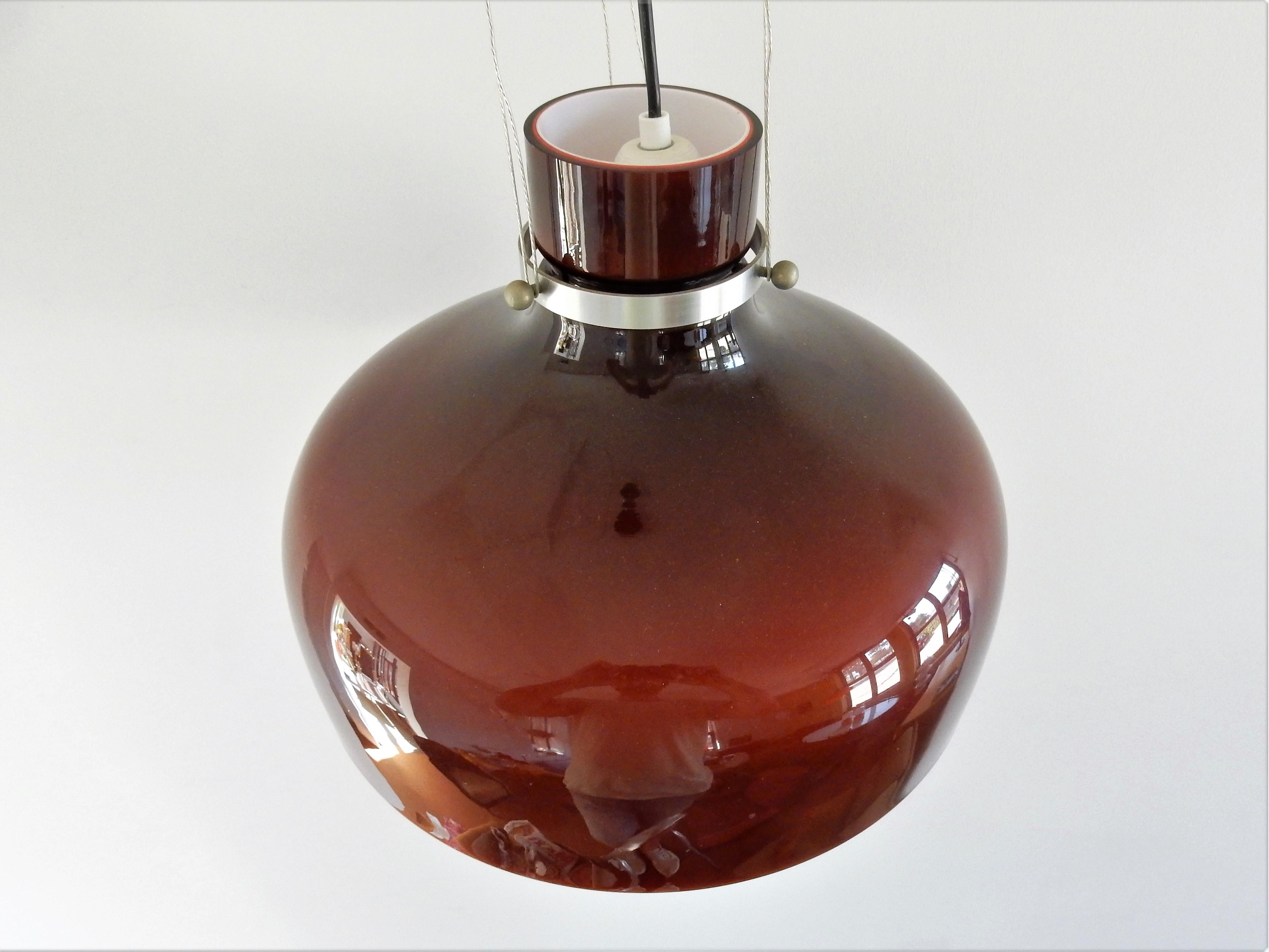 Red Triple Layered Brown/Red Glass Pendant Light, 1960s In Good Condition For Sale In Steenwijk, NL