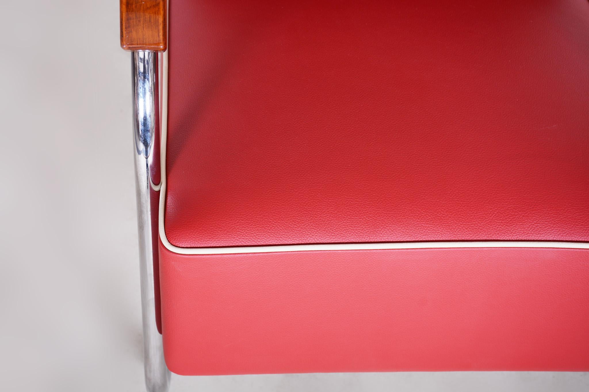 Czech Red Tubular Steel Cantilever Chrome Armchair, High Quality Leather, 1930s For Sale