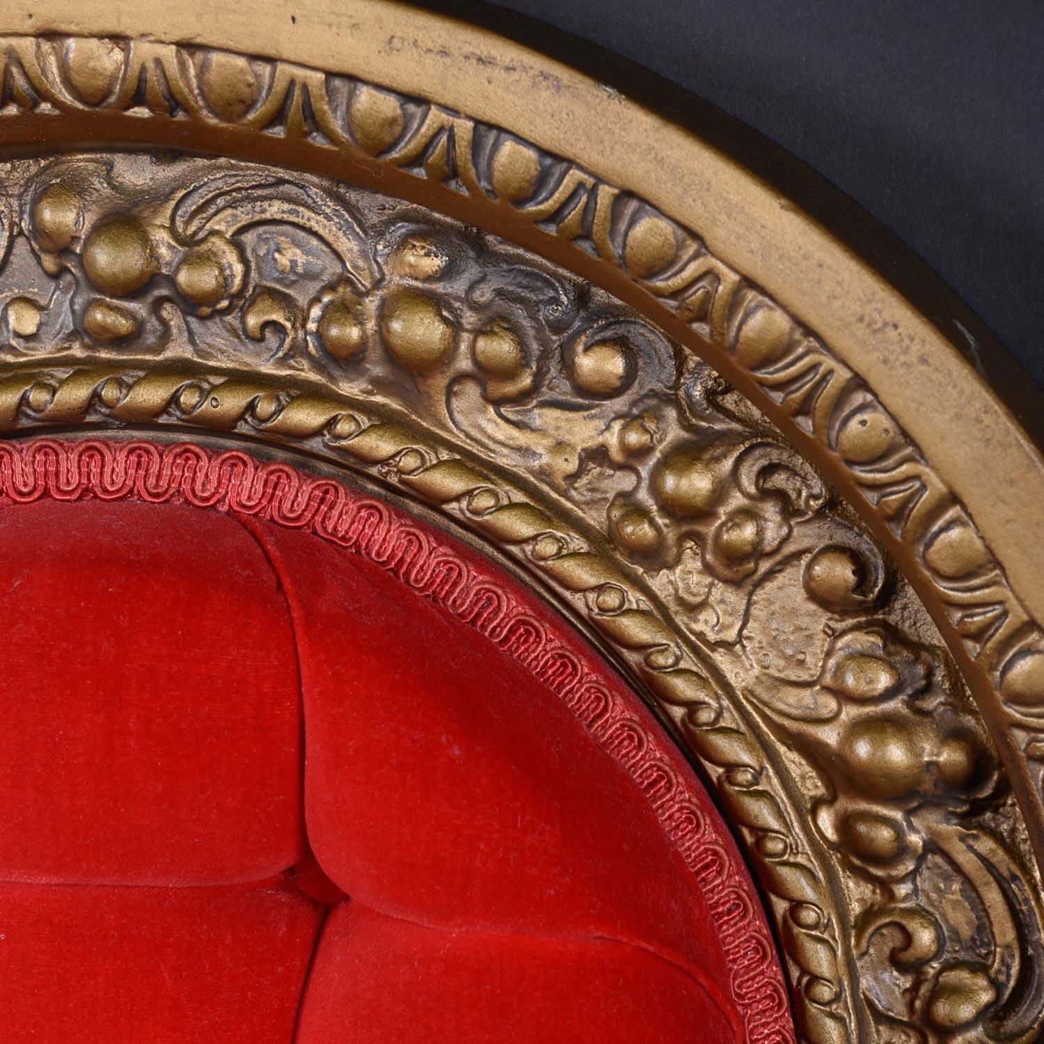 red headboard king