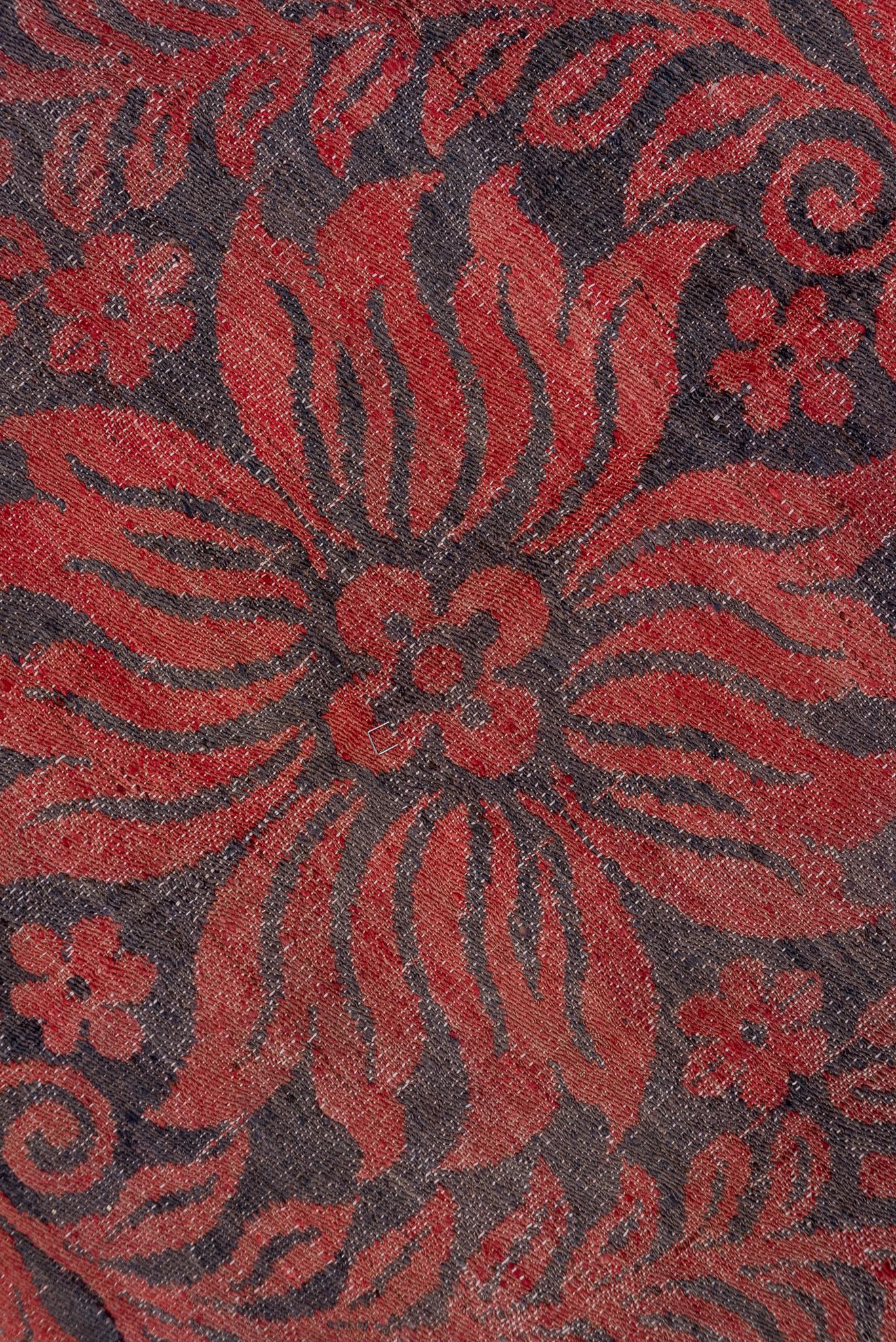 Rotes türkisches Flachgewebe des 20. Jahrhunderts, antik, ca. 1940 (Türkisch) im Angebot