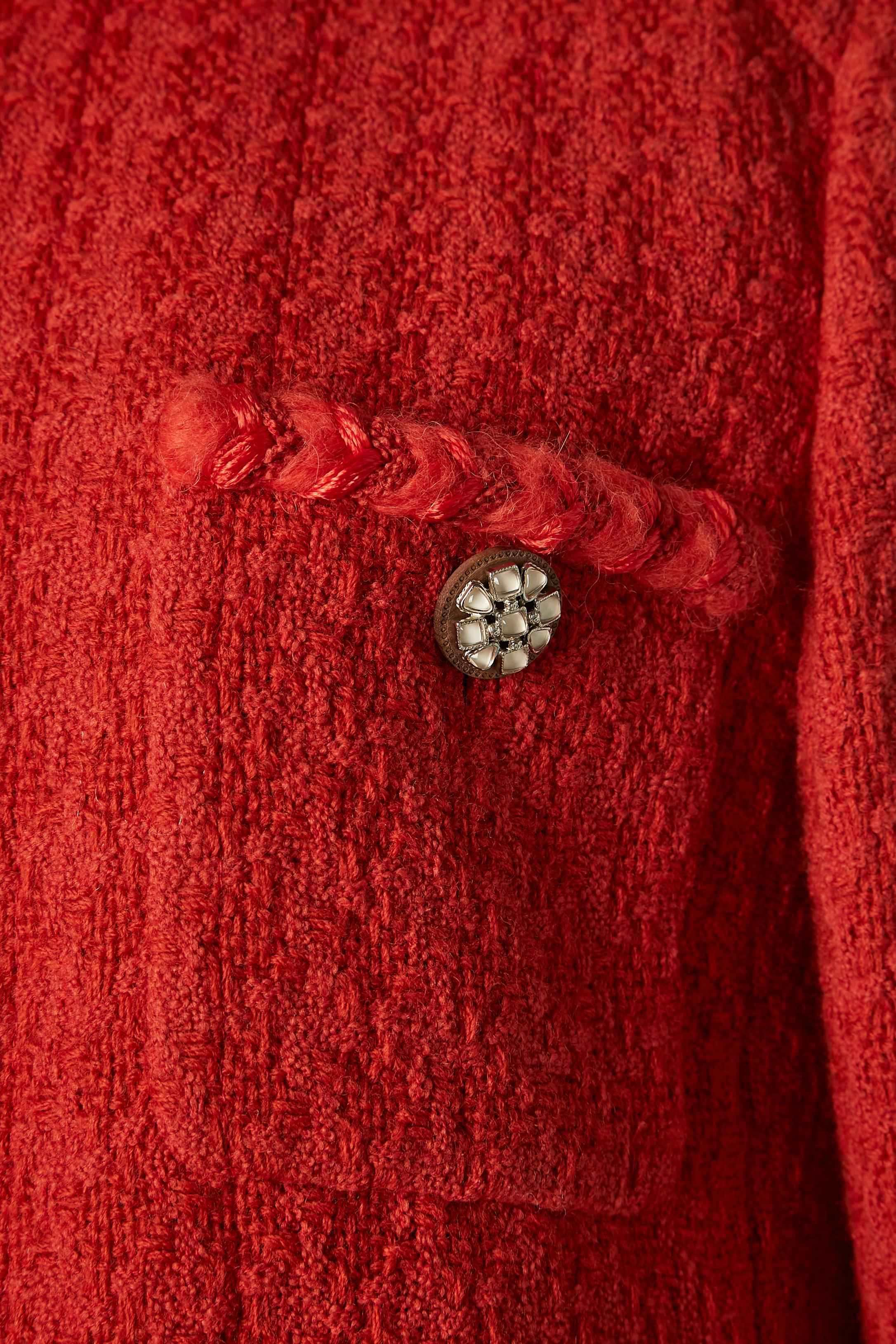 Red tweed skirt-suit Chanel  In Excellent Condition In Saint-Ouen-Sur-Seine, FR