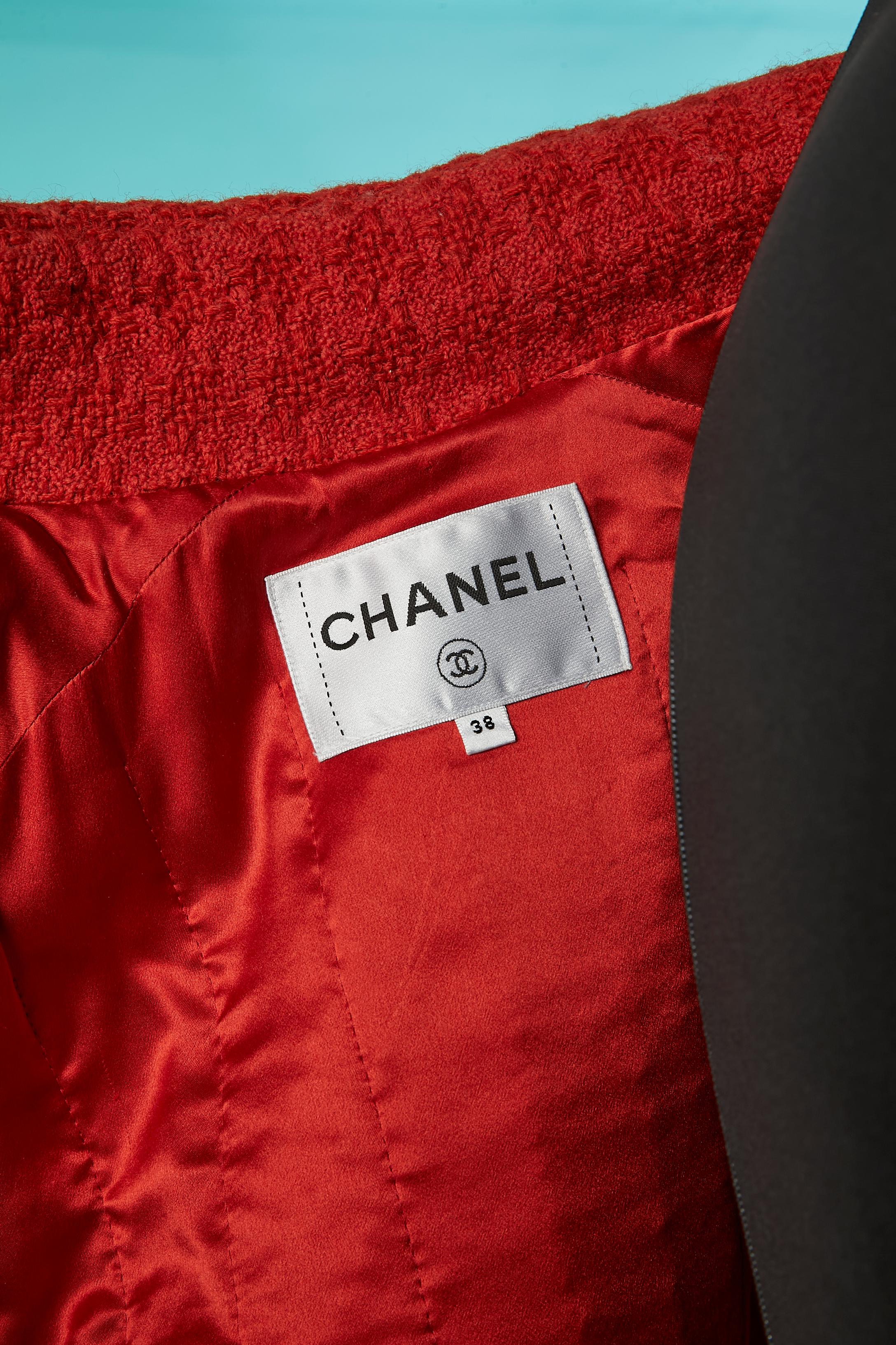Red tweed skirt-suit Chanel  4
