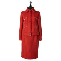 Red tweed skirt-suit Chanel 