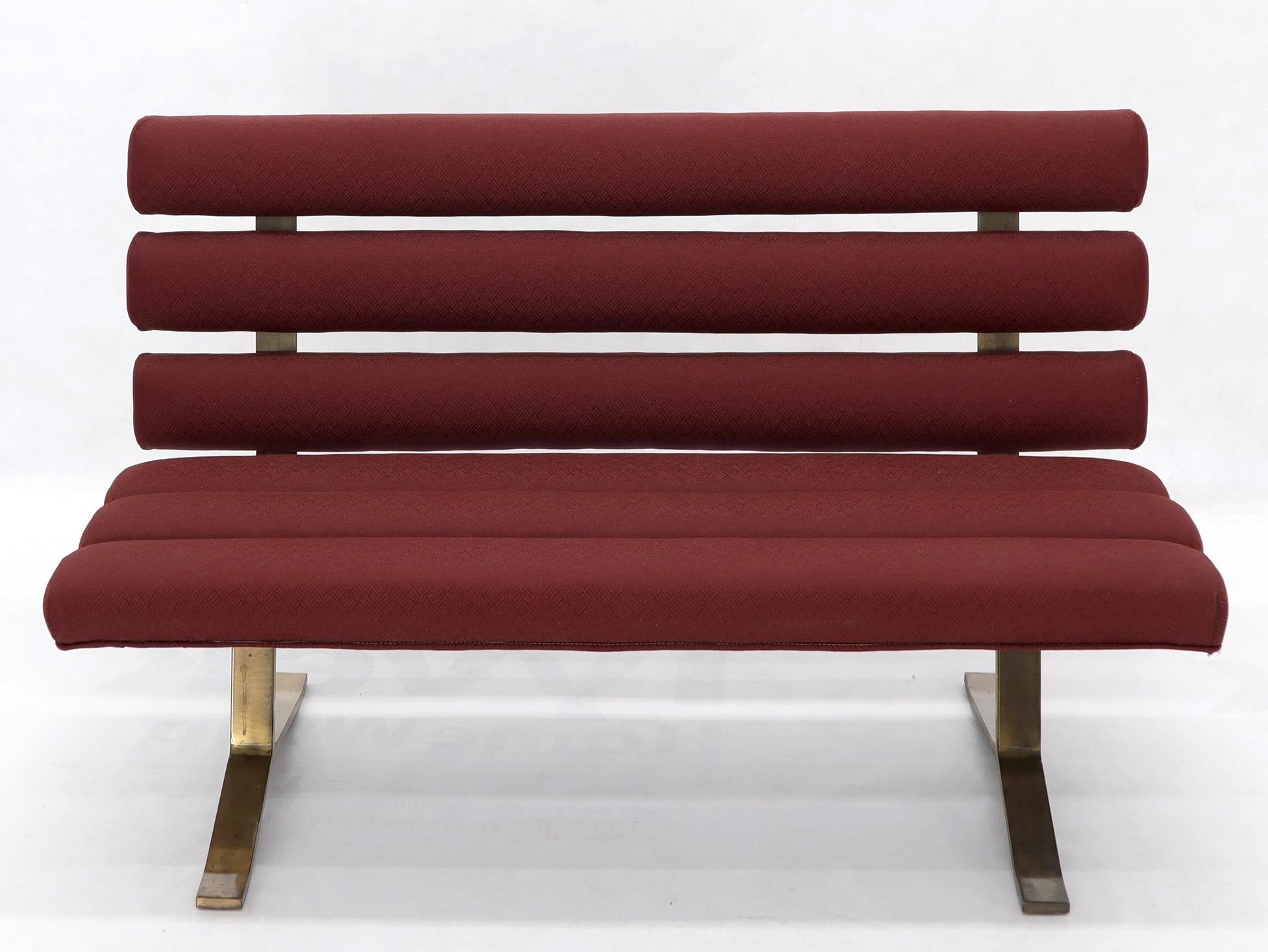red settee bench
