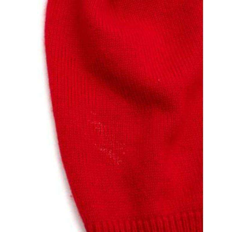 red v-neck cashmere jumper For Sale 2