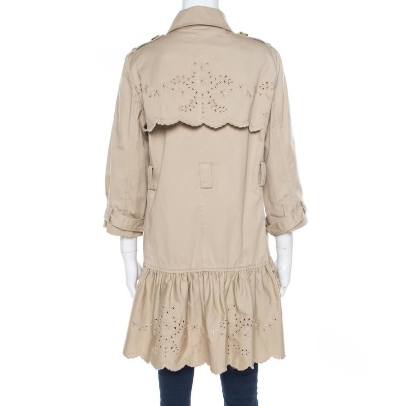 Red Valentino Beige Cotton Twill Eyelet Embroidered Ruffled Double Breasted Coat In Good Condition In Dubai, Al Qouz 2