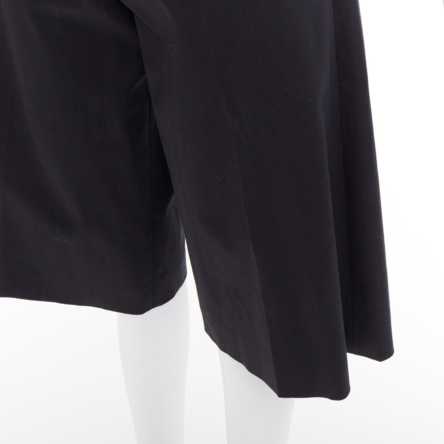 RED VALENTINO - Pantalon bermuda taille haute en coton mélangé noir IT38 XS en vente 3