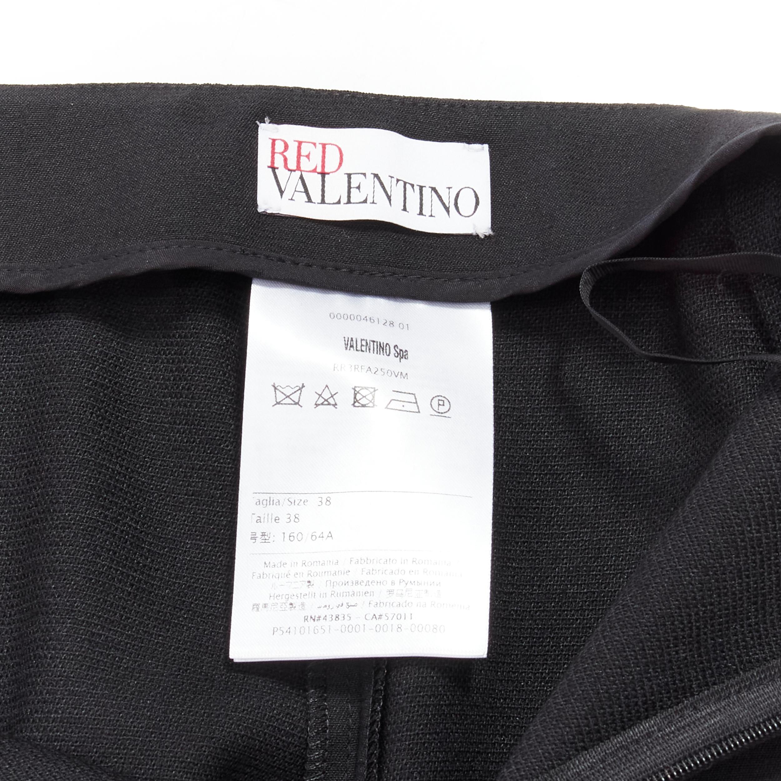 RED VALENTINO black frilly ruffle hem mid rise shorts skirts skorts IT38 XS For Sale 4