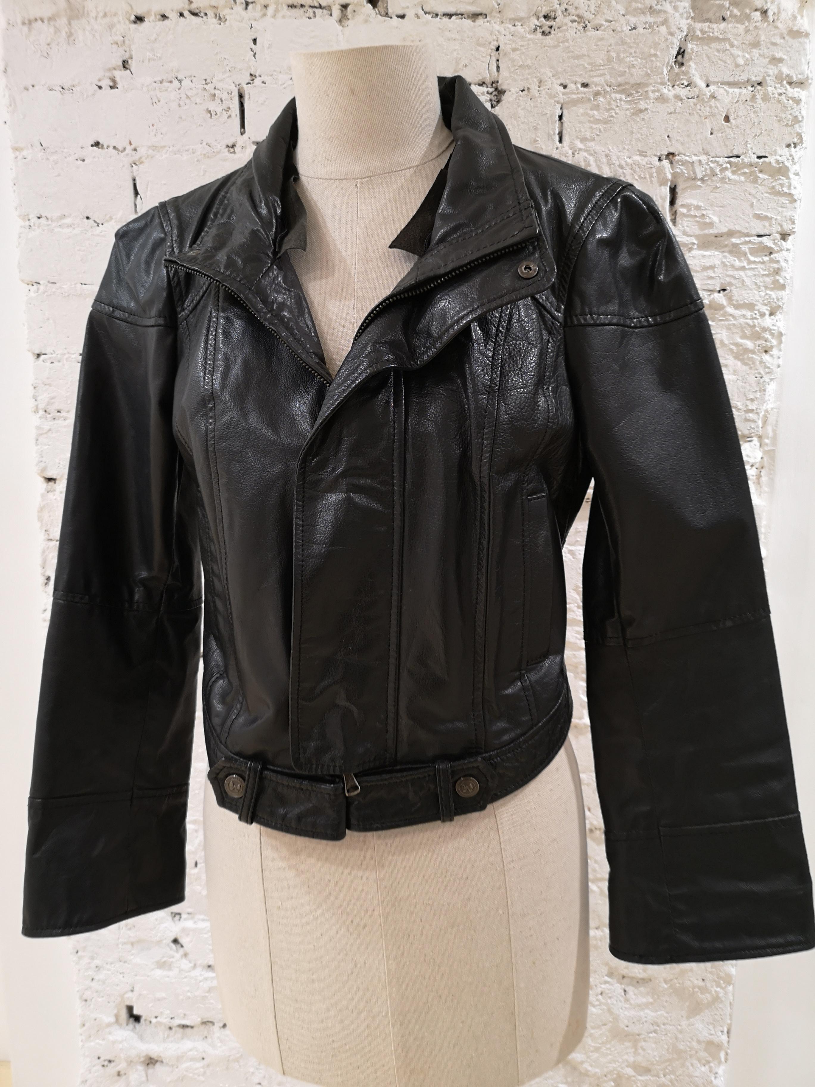 Red Valentino Black Leather Jacket
totally made in italy in size 42 