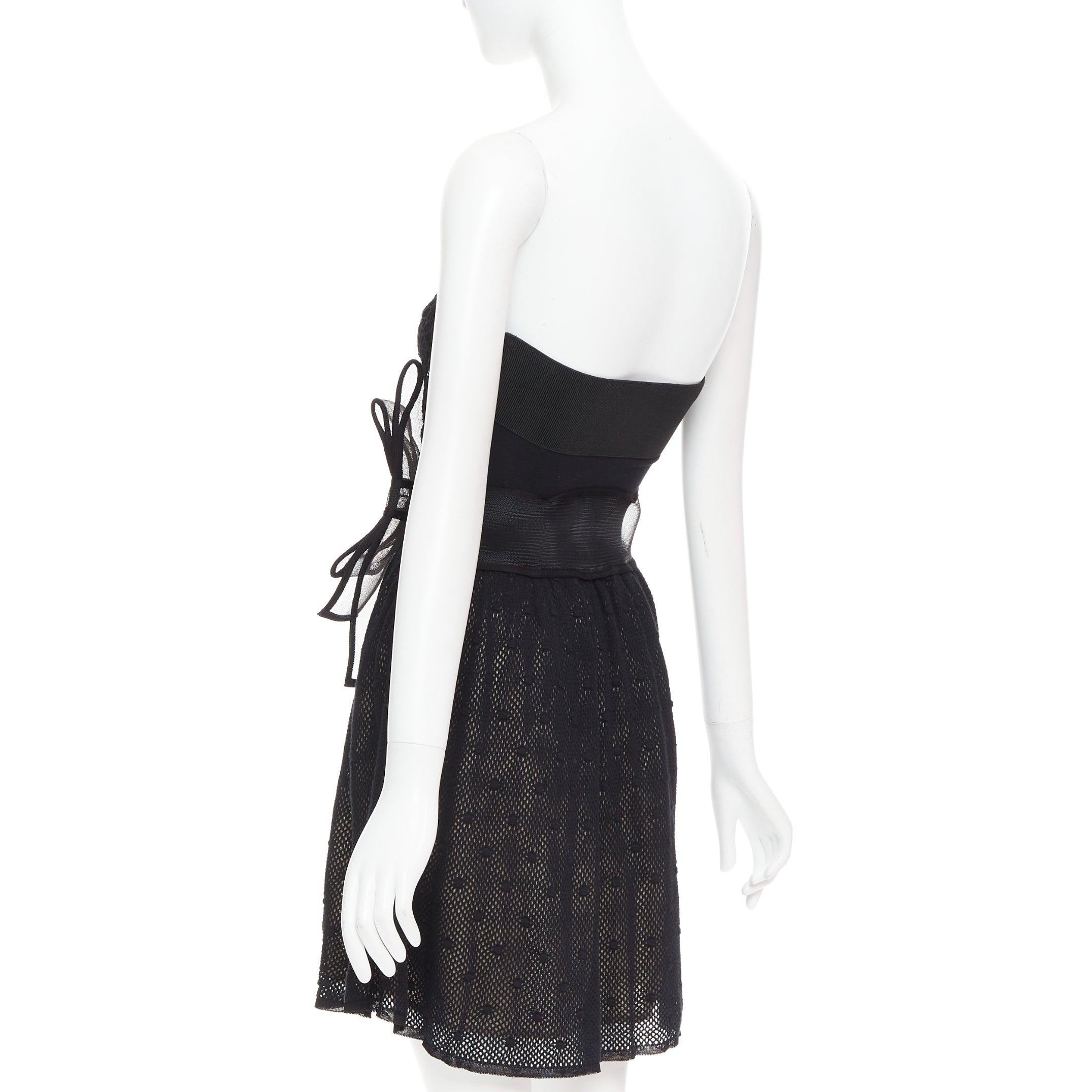 RED VALENTINO vestido sin tirantes negro de encaje con lazo rígido adornado en venta 2