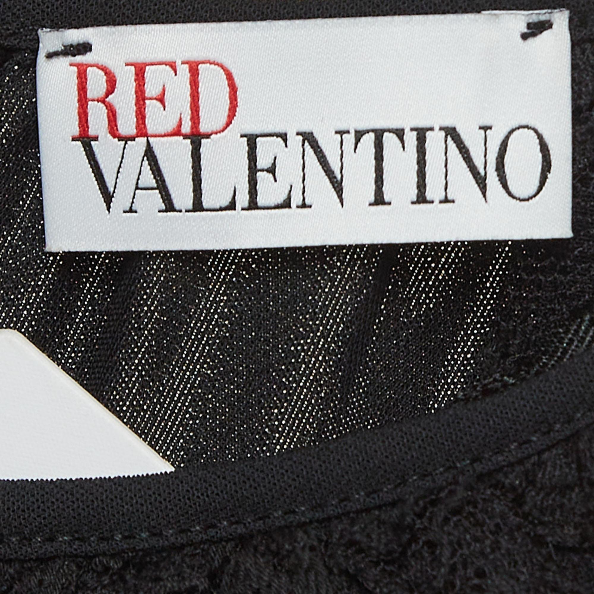 RED Valentino Black Pleated Jersey Lace Trim Mini Dress XS In Excellent Condition For Sale In Dubai, Al Qouz 2