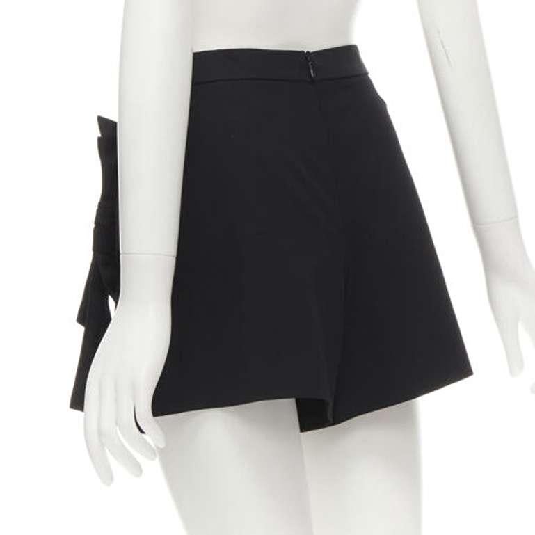 RED VALENTINO black viscose virgin wool XL bow high waist shorts IT38 XS For Sale 2