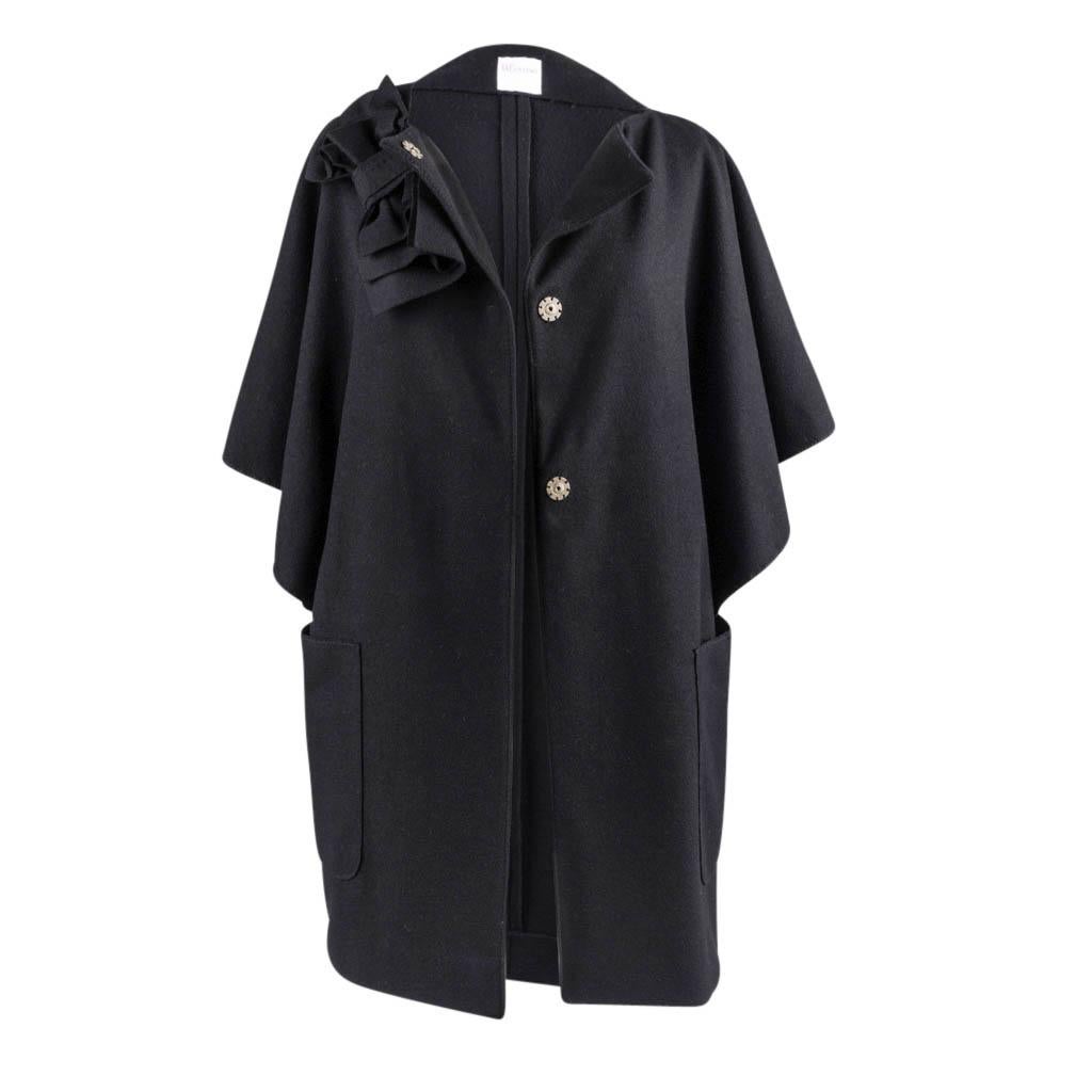 RED VALENTINO coat jet black chic 3/4 sleeve bold bow  40 6 In Excellent Condition In Miami, FL