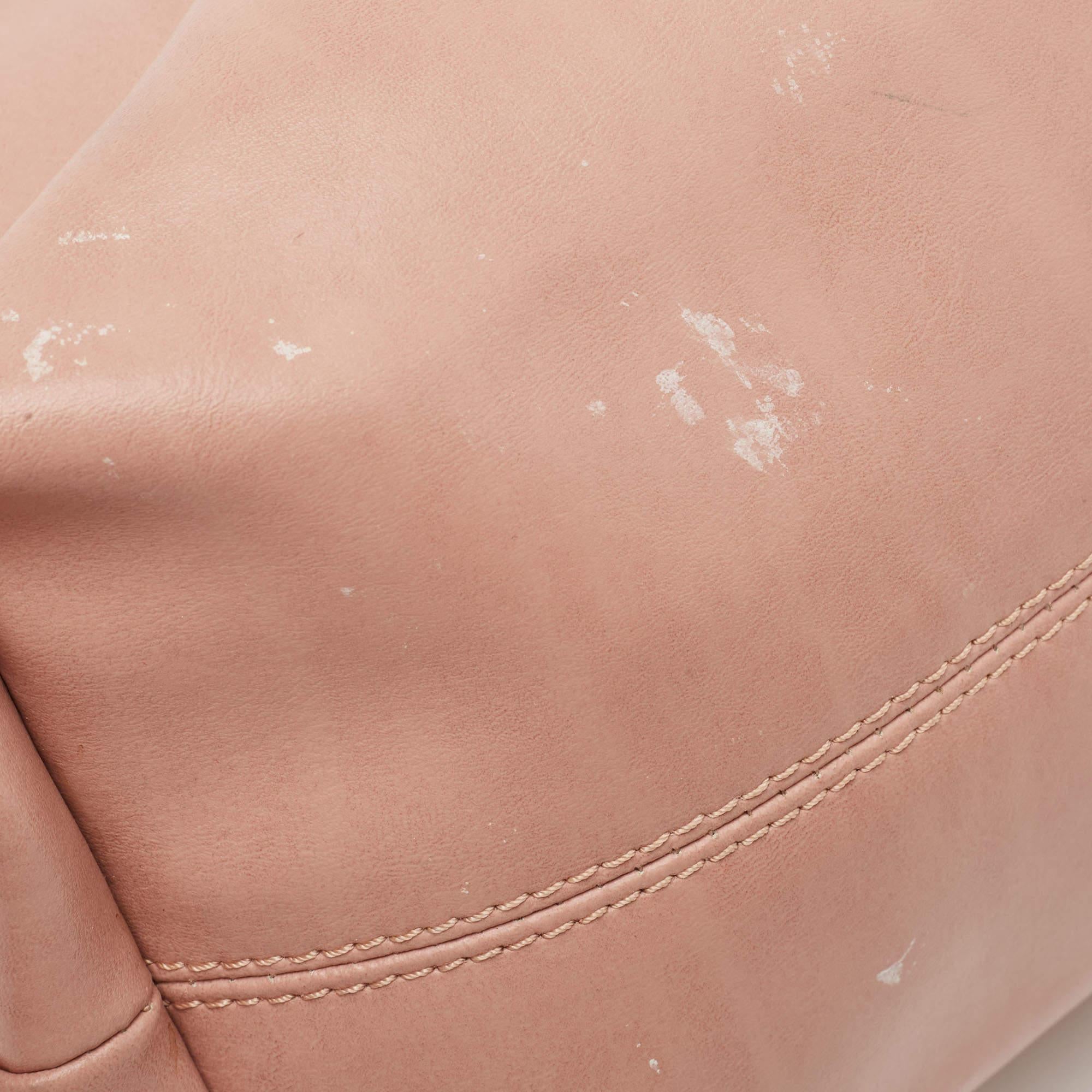 RED Valentino Old Rose Leather Bow Tote For Sale 3