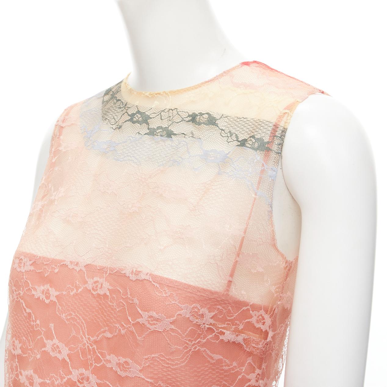 RED VALENTINO peach rainbow lace sleeveless fit flared cocktail dress IT40 S
Reference: CNLE/A00216
Brand: Red Valentino
Model: Lace dress
Material: Lace
Color: Peach, Multicolour
Pattern: Lace
Closure: Zip
Lining:  Silk
Extra Details: Peach lace