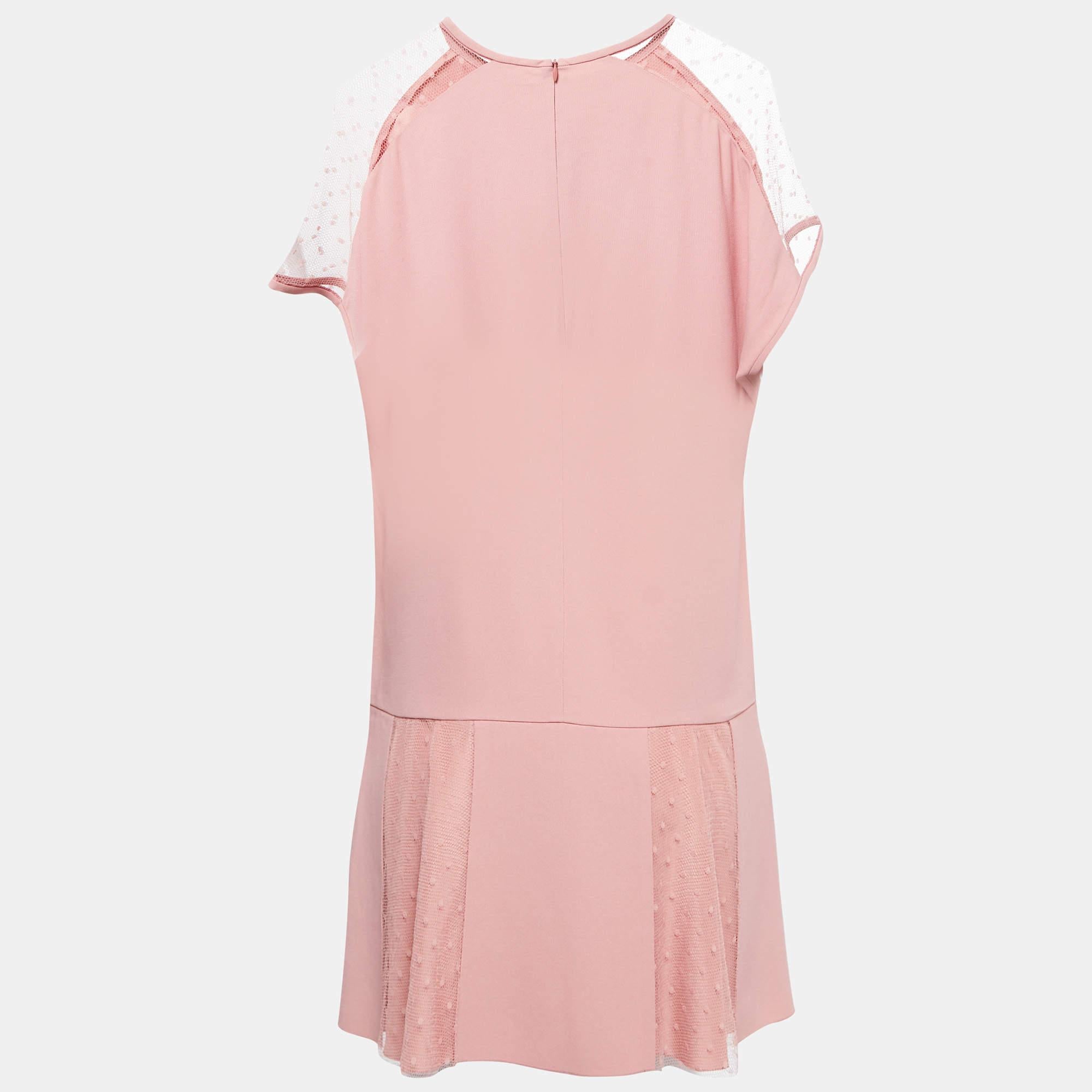 Refresh your summer wardrobe by adding this beautiful dress from RED Valentino. Creatively made and featuring a poised style, this dress will make you look absolutely elegant.

Includes: Brand Tag