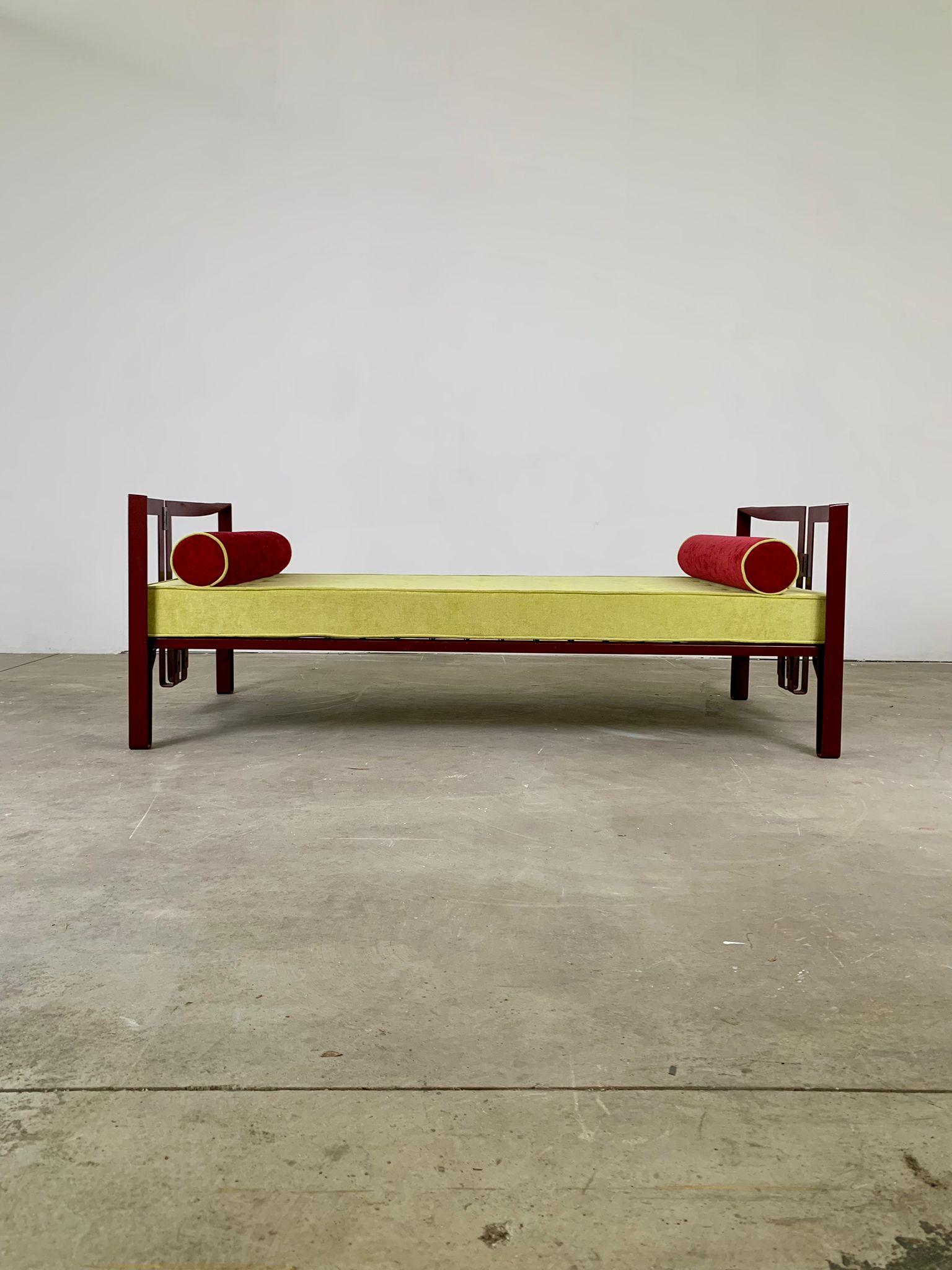 Mid-20th Century Lit simple Vanessa rouge de Tobia Scarpa pour Simon, Italie, années 1960 en vente