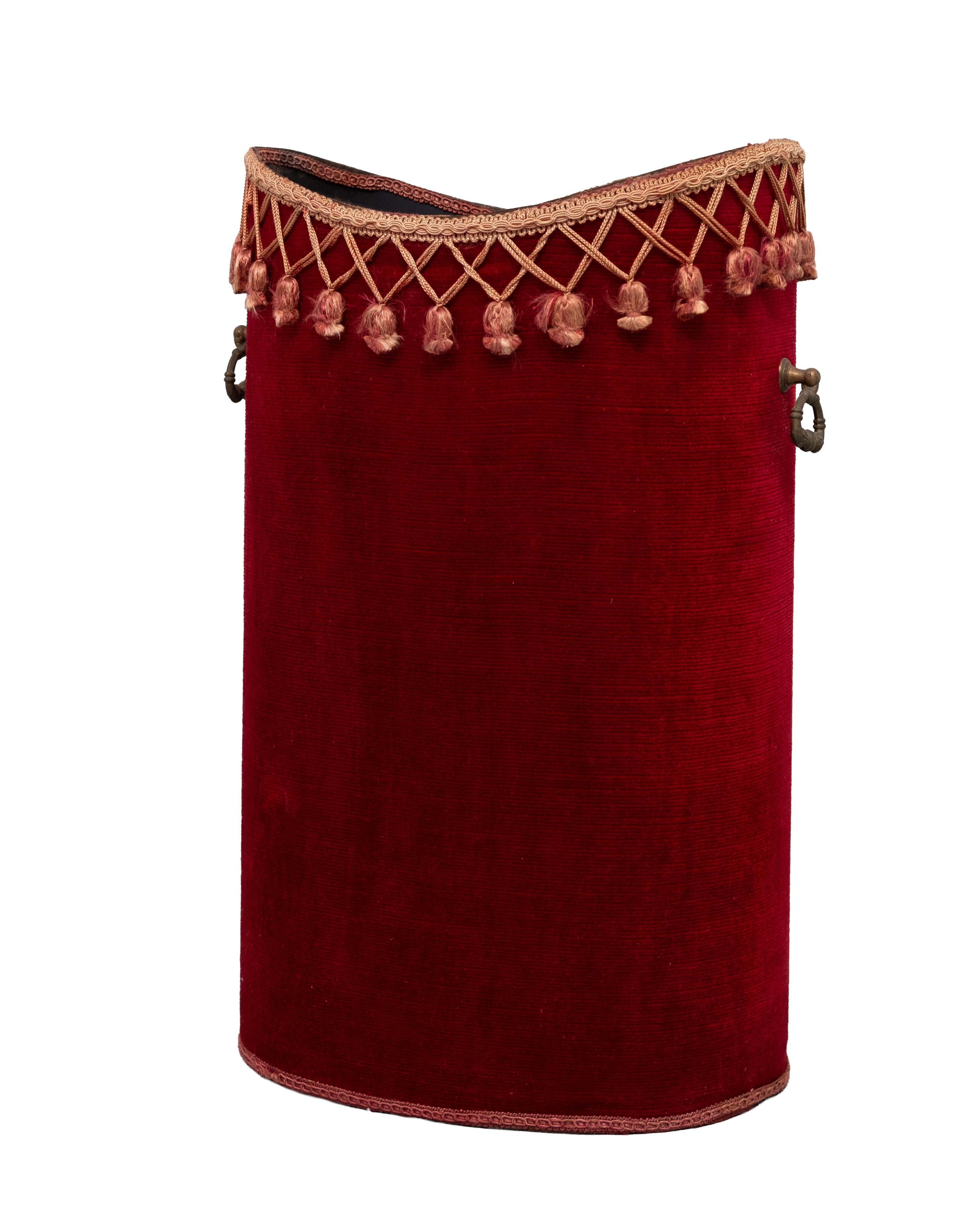 Velluto Set da sala in velluto rosso 7 pezzi 1960s in vendita