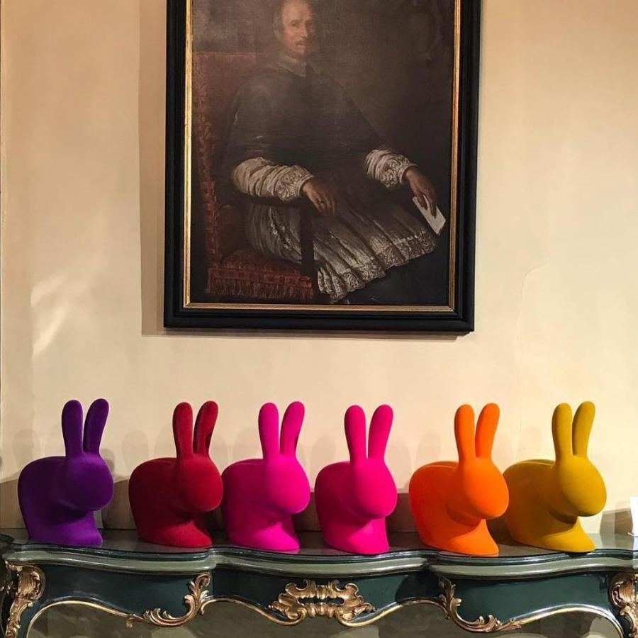 Silla Baby Rabbit de terciopelo rojo, diseñada por Stefano Giovannoni, Made in Italy Italiano en venta