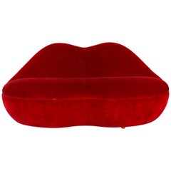 Red Velvet "Lips" Sofa after Salvador Dali