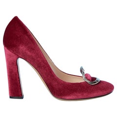 Red velvet pump with silver metal buckle Casadei NEW 