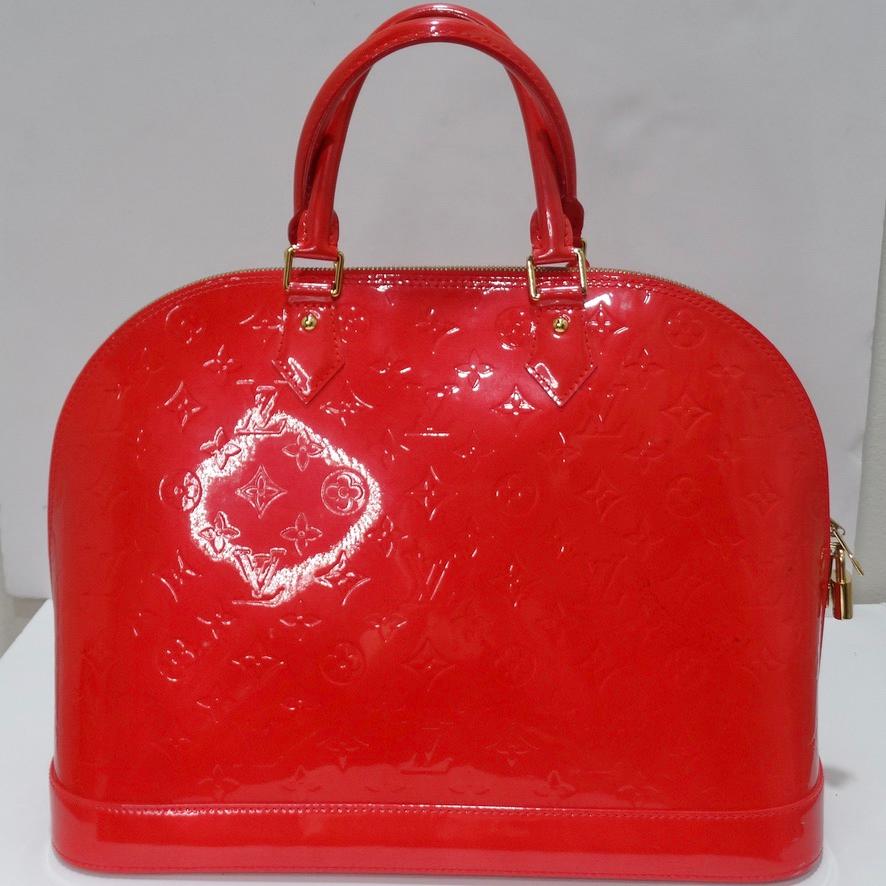 Red Vernis Louis Vuitton Alma Bag circa 2008 In Good Condition In Scottsdale, AZ