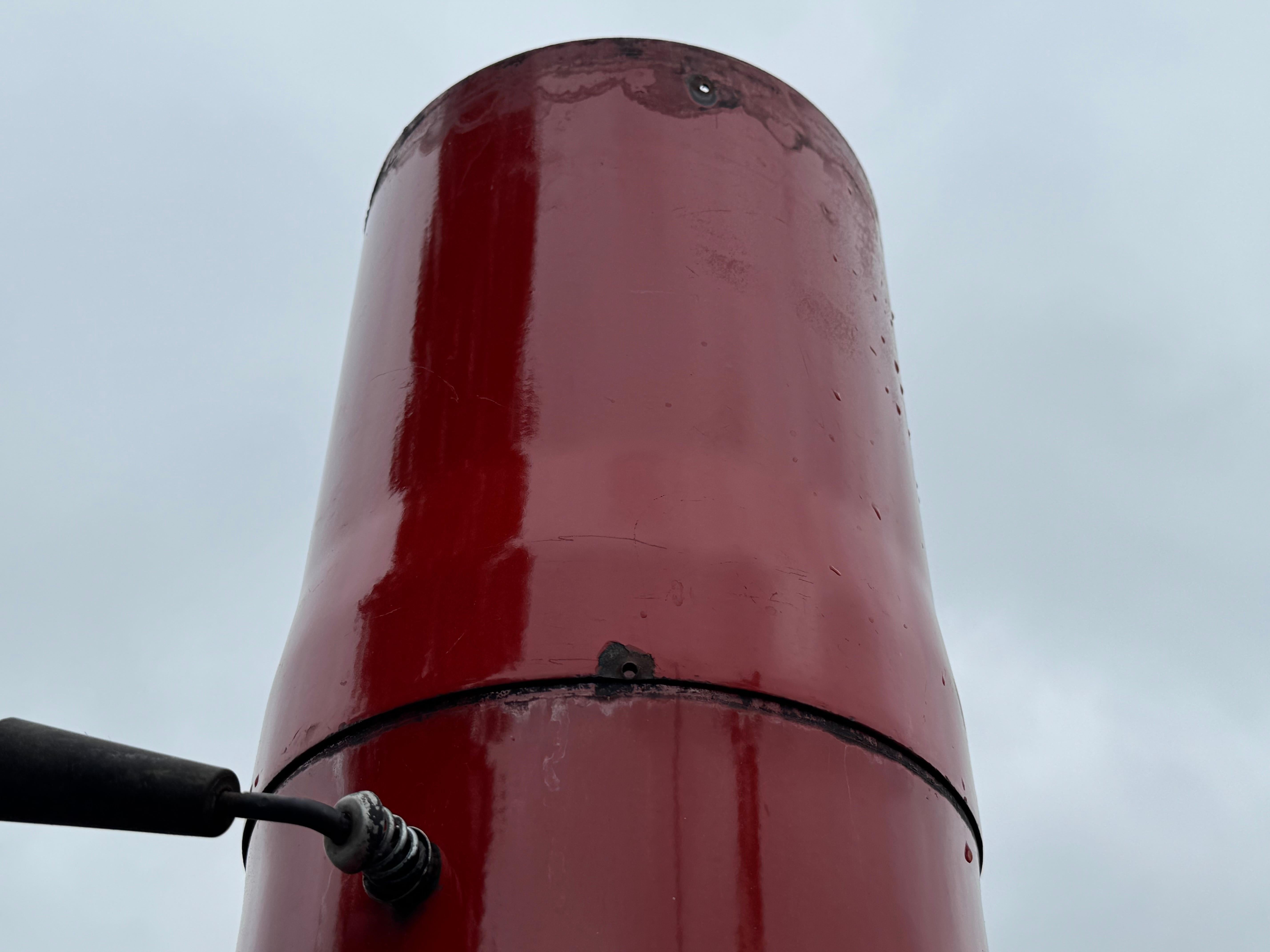 Estufa Chimenea de Leña Cónica Vintage Roja de Temco en venta 5