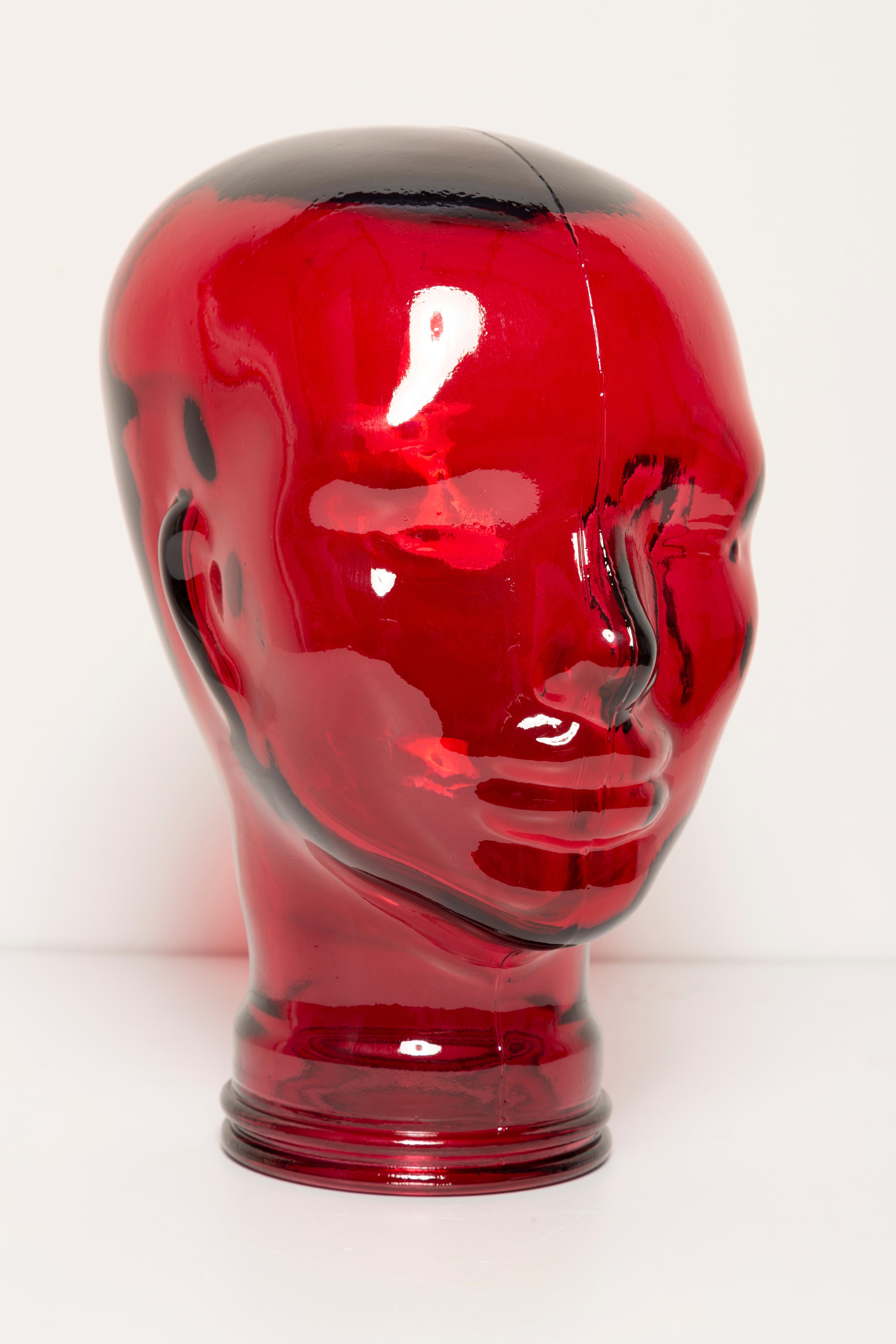 Mid-Century Modern Sculpture de tête de mannequin décorative en verre rouge vintage, 1970, Allemagne en vente