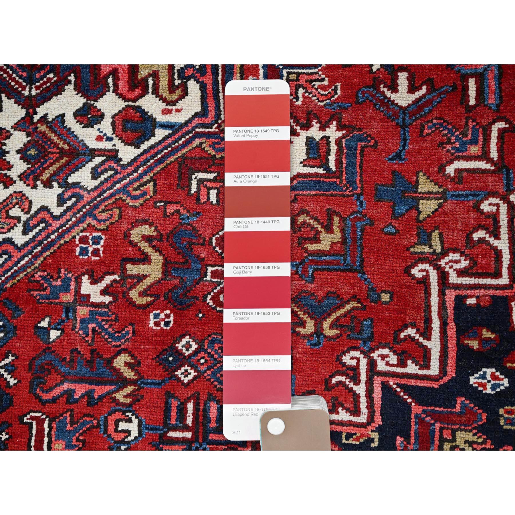 Red Vintage Heriz Persian Charming Village Design Clean Hand Knotted Wool Rug For Sale 3